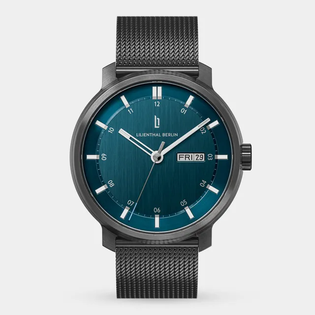 lilienthal-berlin-neolux-day-date-automatikuhr-dark-silver-blue-42-mm image 1