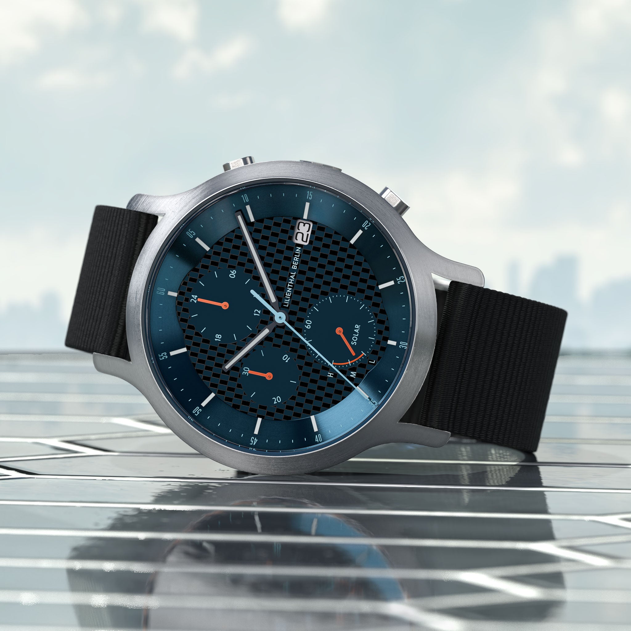 lilienthal-berlin-chronograph-solar-edition-v-solar-chronograph-carbon image 3