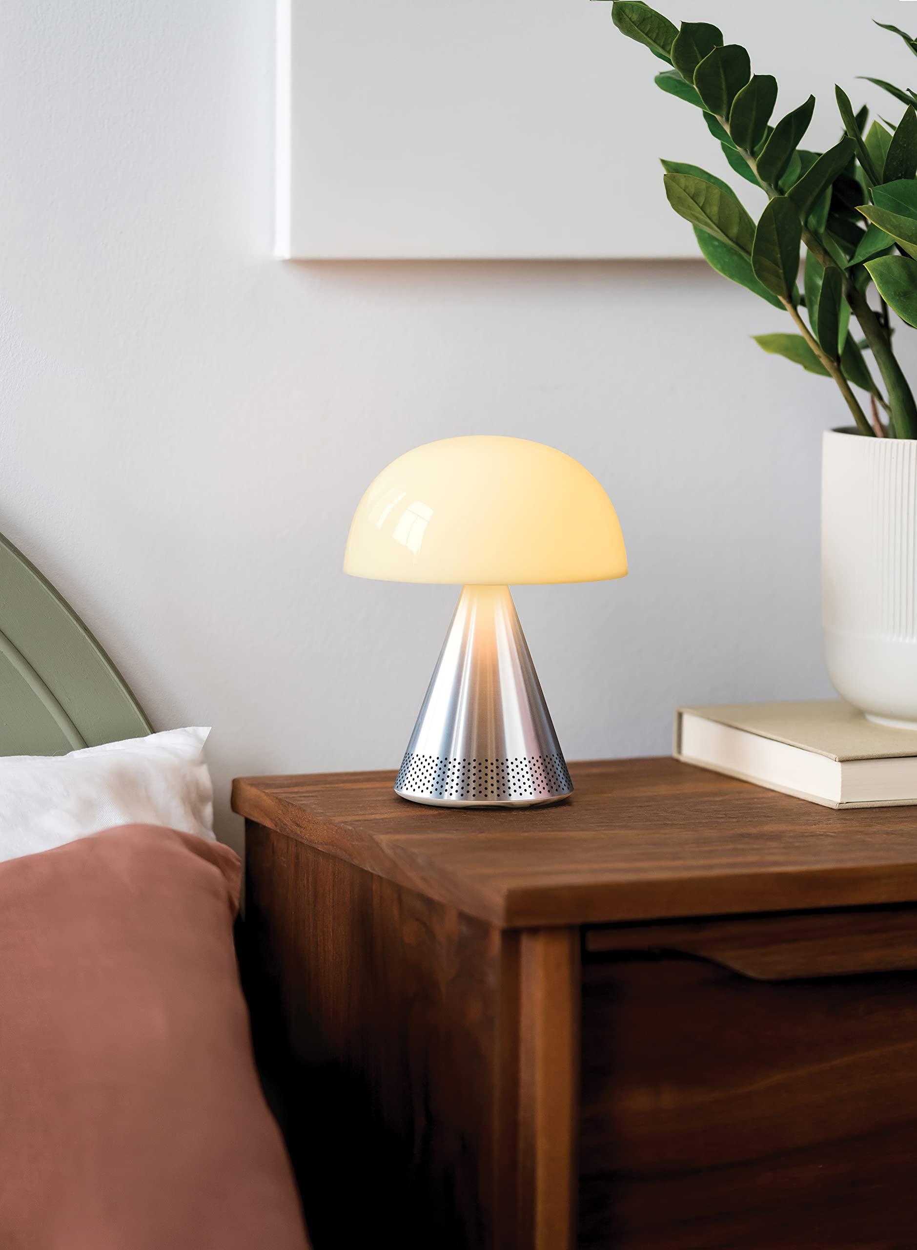 lexon-mina-l-audio-led-leuchte-mit-bluetooth-lautsprecher-17cm-poliertes-alumini image 8