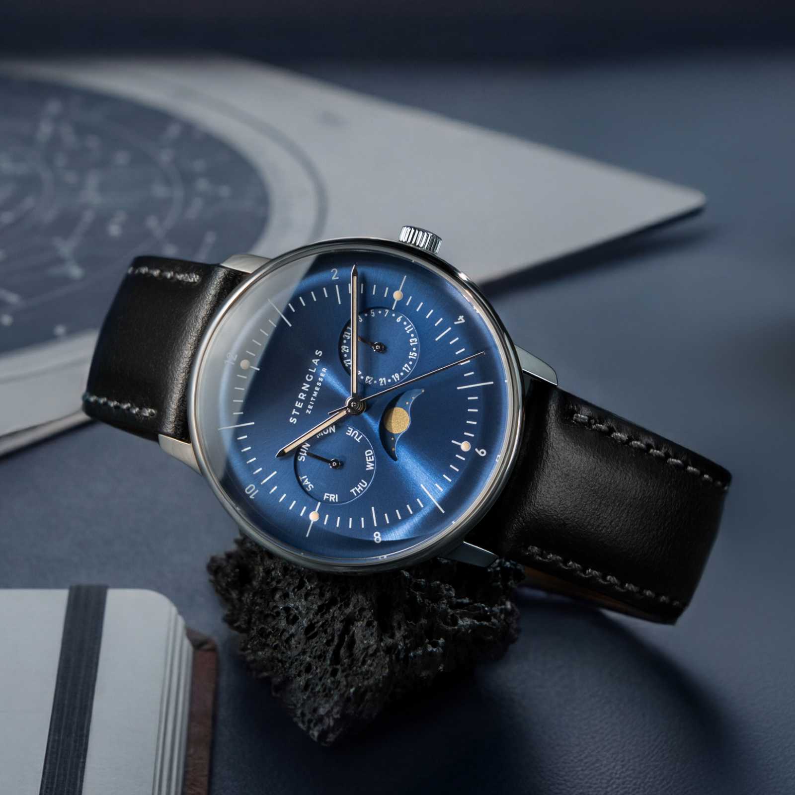 sternglas-naos-mondphase-herrenuhr-38-mm-leder-mitternachtsblau image 6