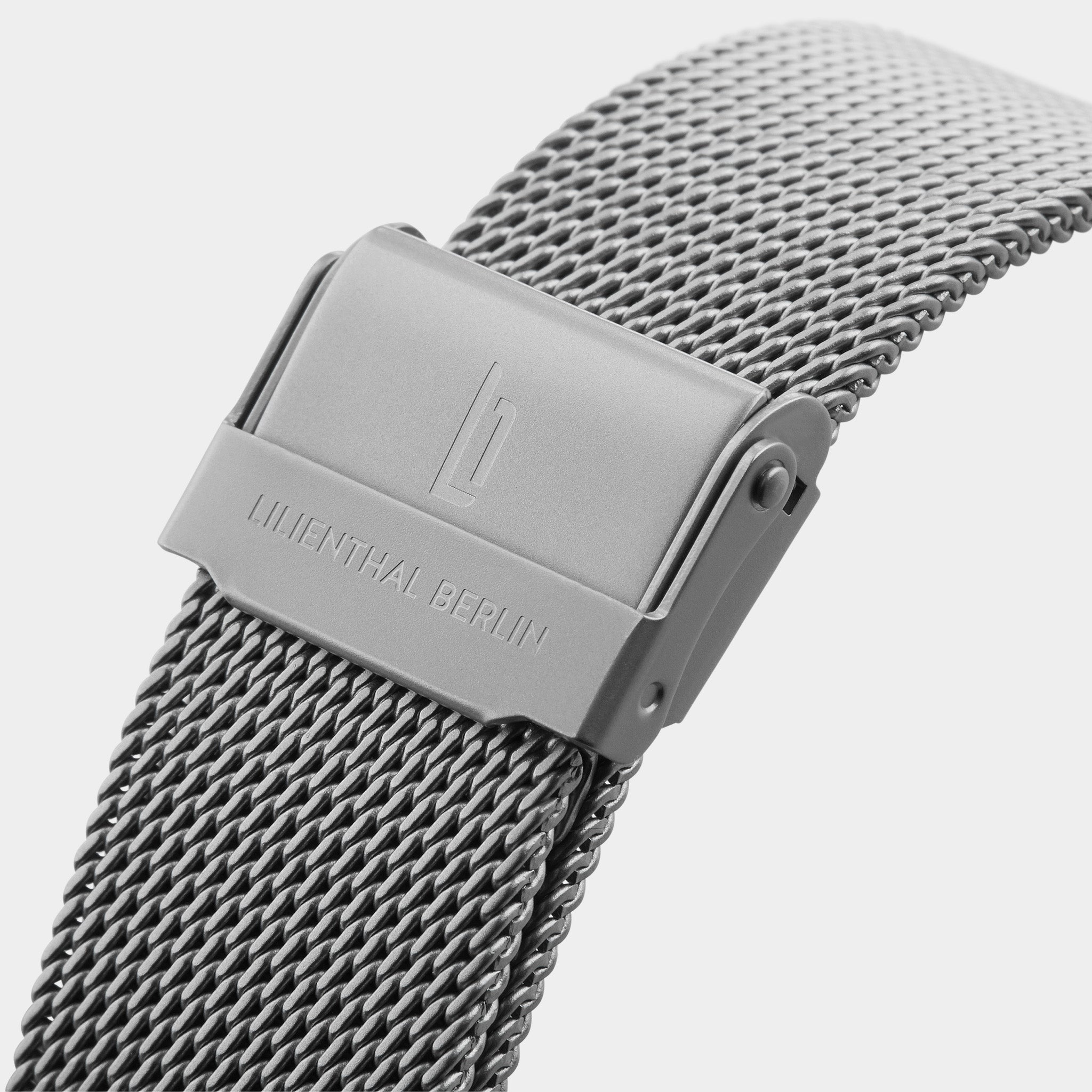 lilienthal-berlin-lilienthal-1-armbanduhr-silver-white-42-5-mm-2 image 8