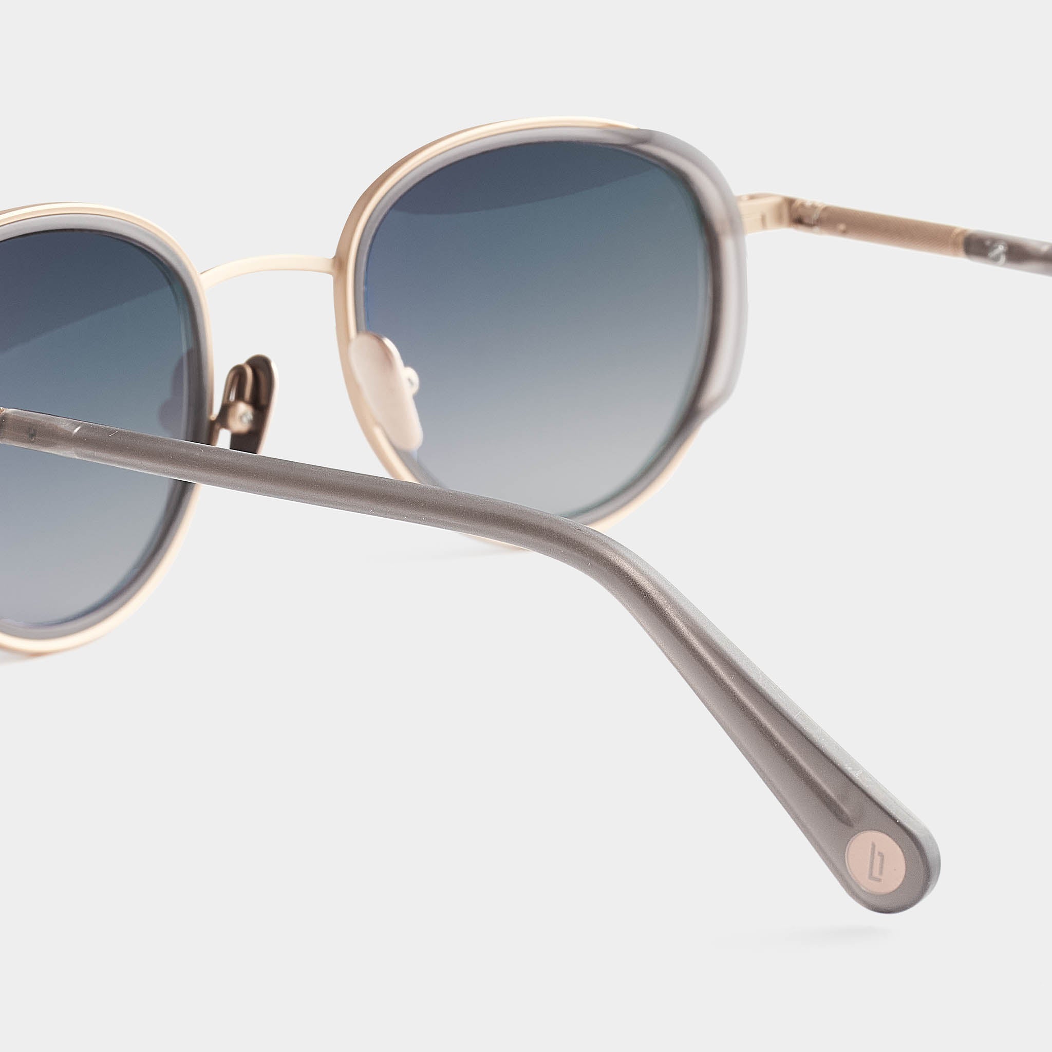 lilienthal-berlin-fusion-pop-sonnenbrille-rosegold-gray-gray-medium-fit image 6