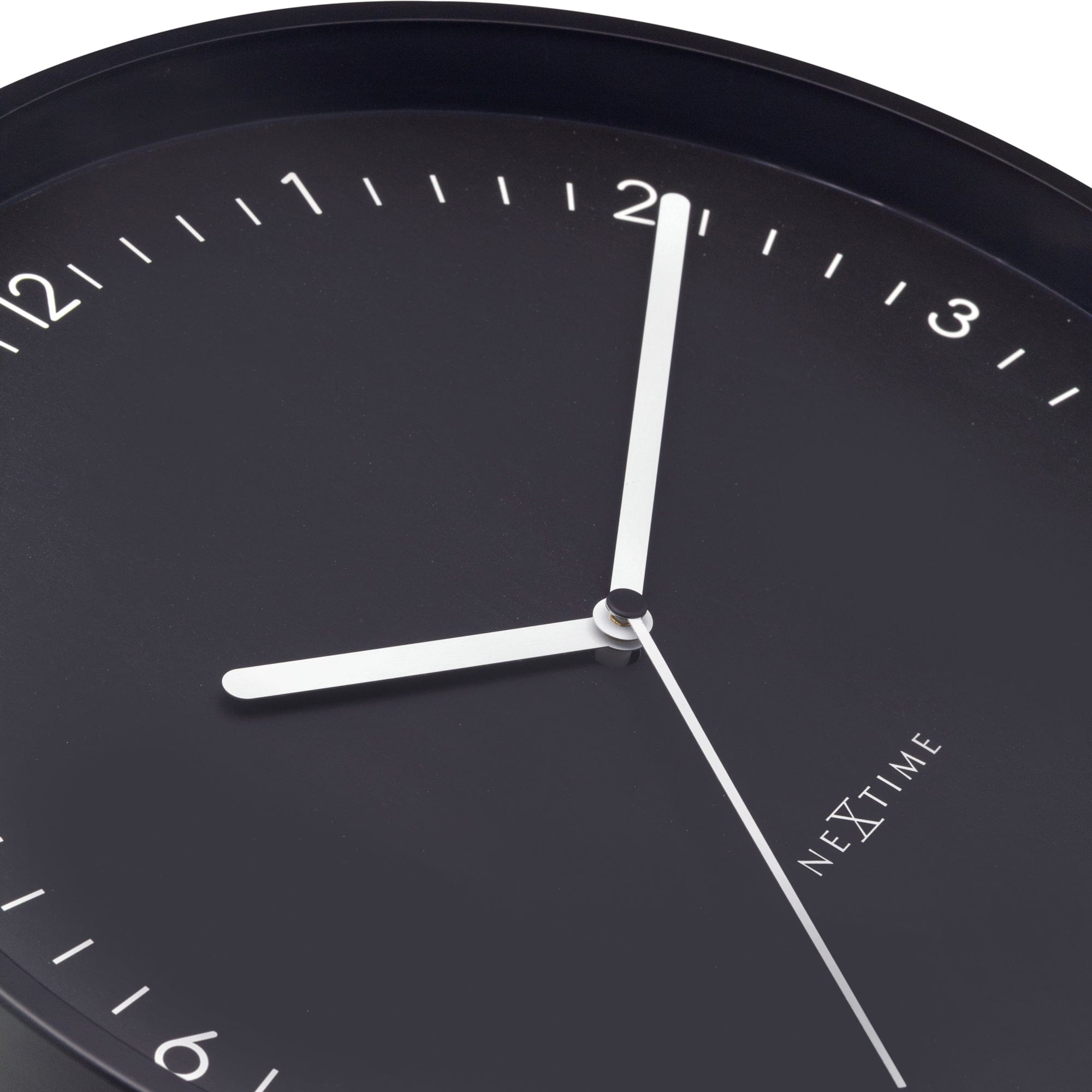 nextime-berlin-wanduhr-30cm-lautlos-aluminium-schwarz-gelb-design-jette-scheib image 4
