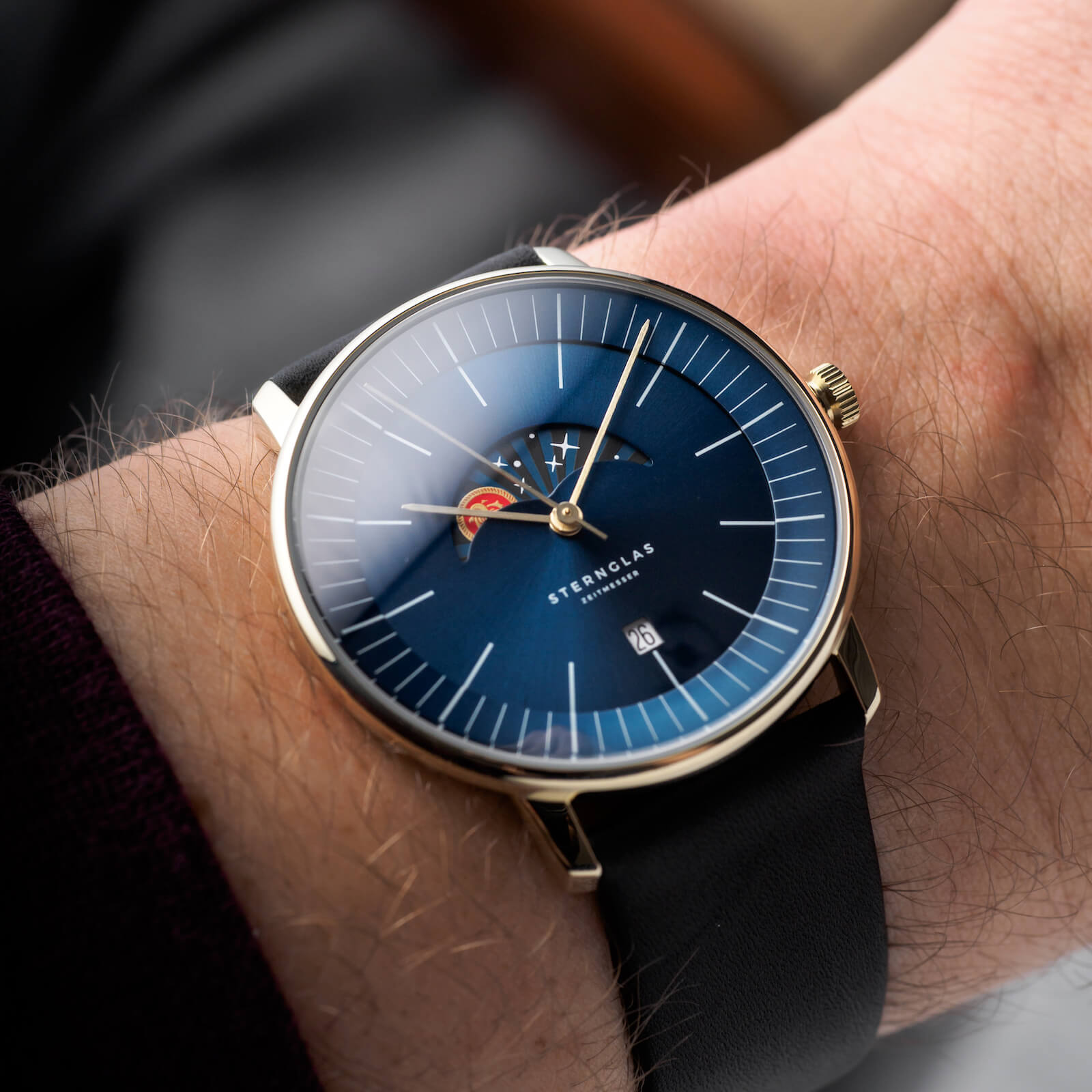 sternglas-hamburg-edition-roncalli-herrenuhr-roncalli-blau-saphirglas image 4