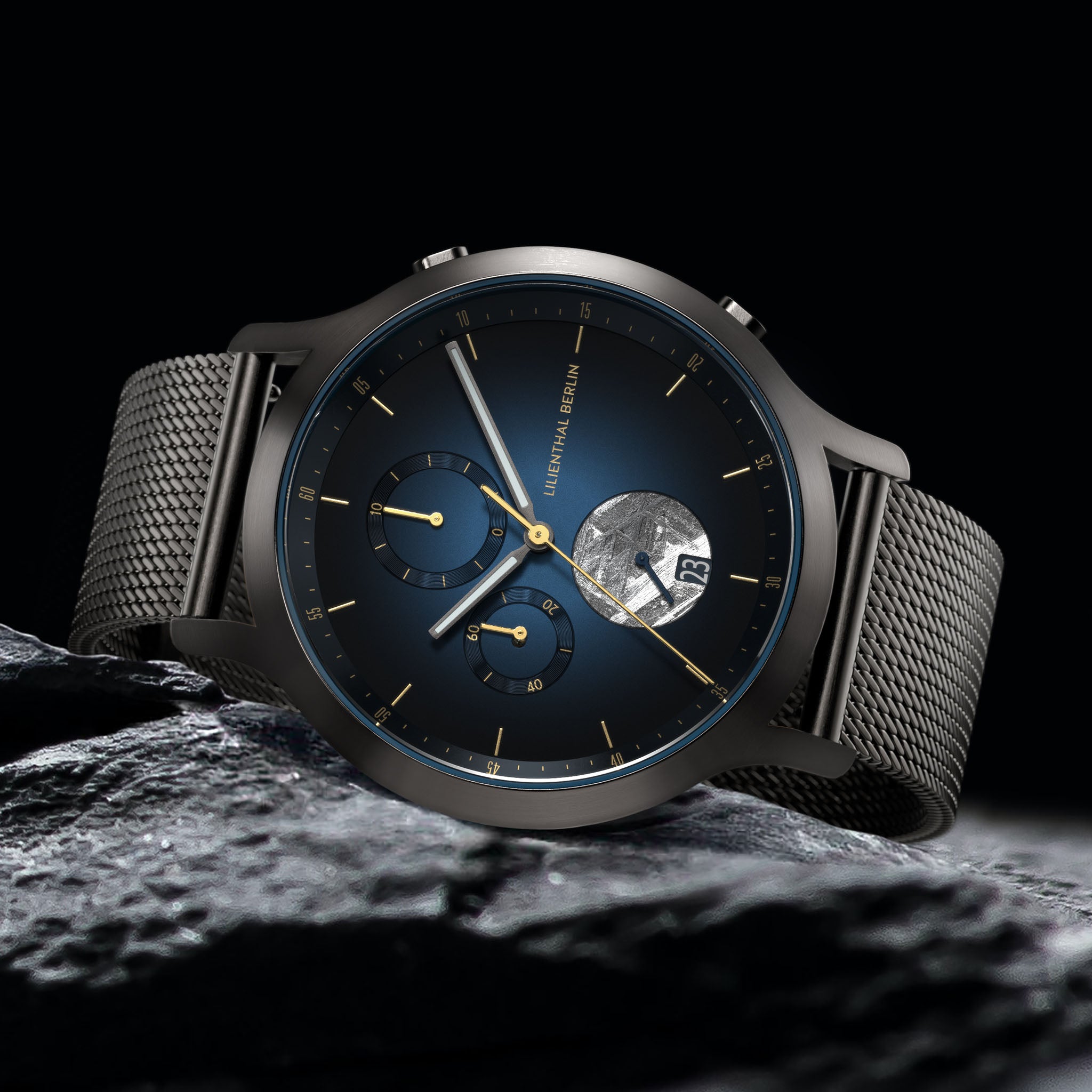 lilienthal-berlin-chronograph-meteorite-midnight-gold-armbanduhr image 3
