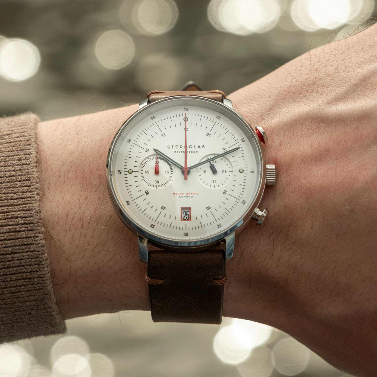 sternglas-hamburg-chrono-silber-42-mm-leder-chronograph image 2