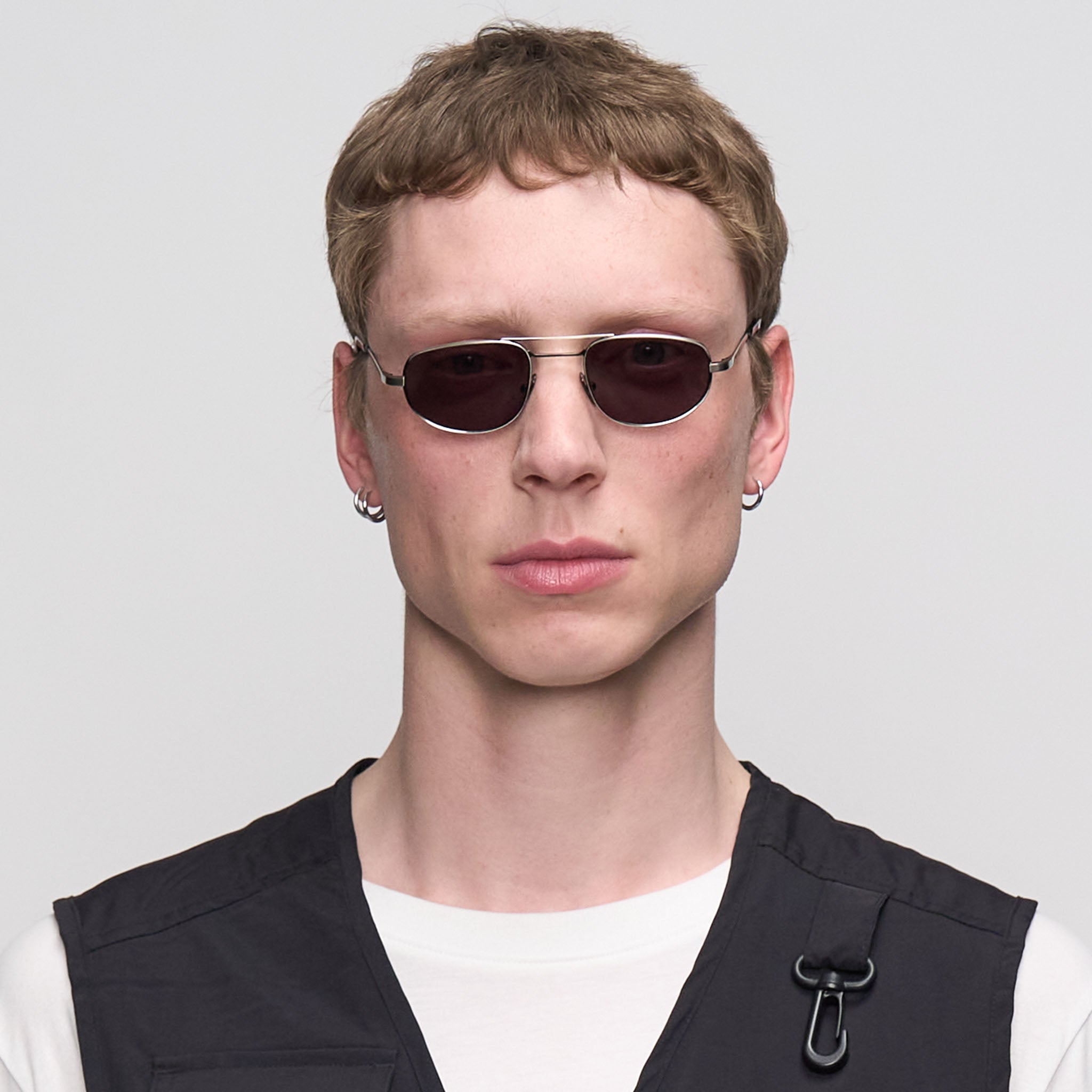 lilienthal-berlin-neo-wave-sonnenbrille-anthracite-black-gray image 8
