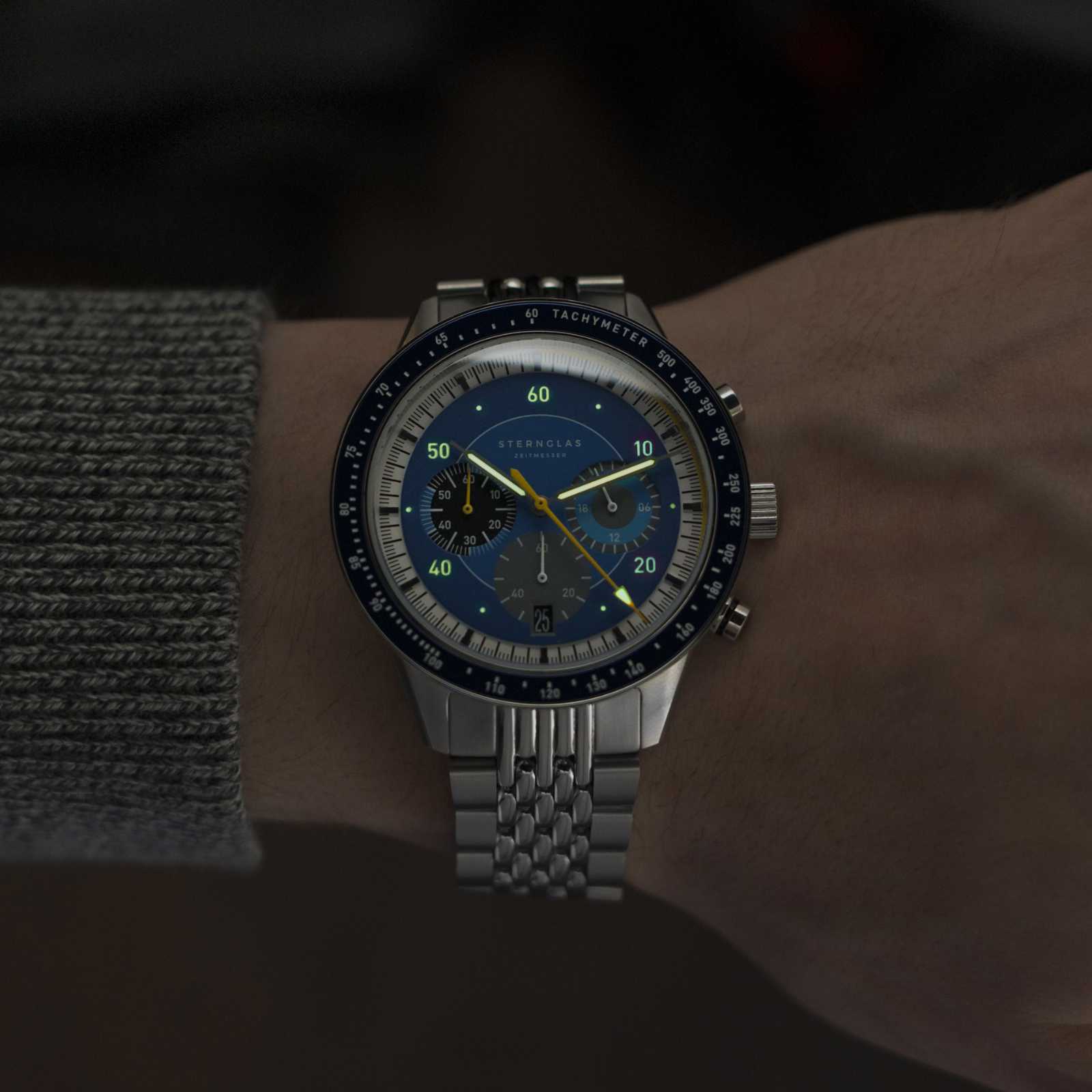 sternglas-tachymeter-2-0-chronograph-42-mm-dunkelblau image 2