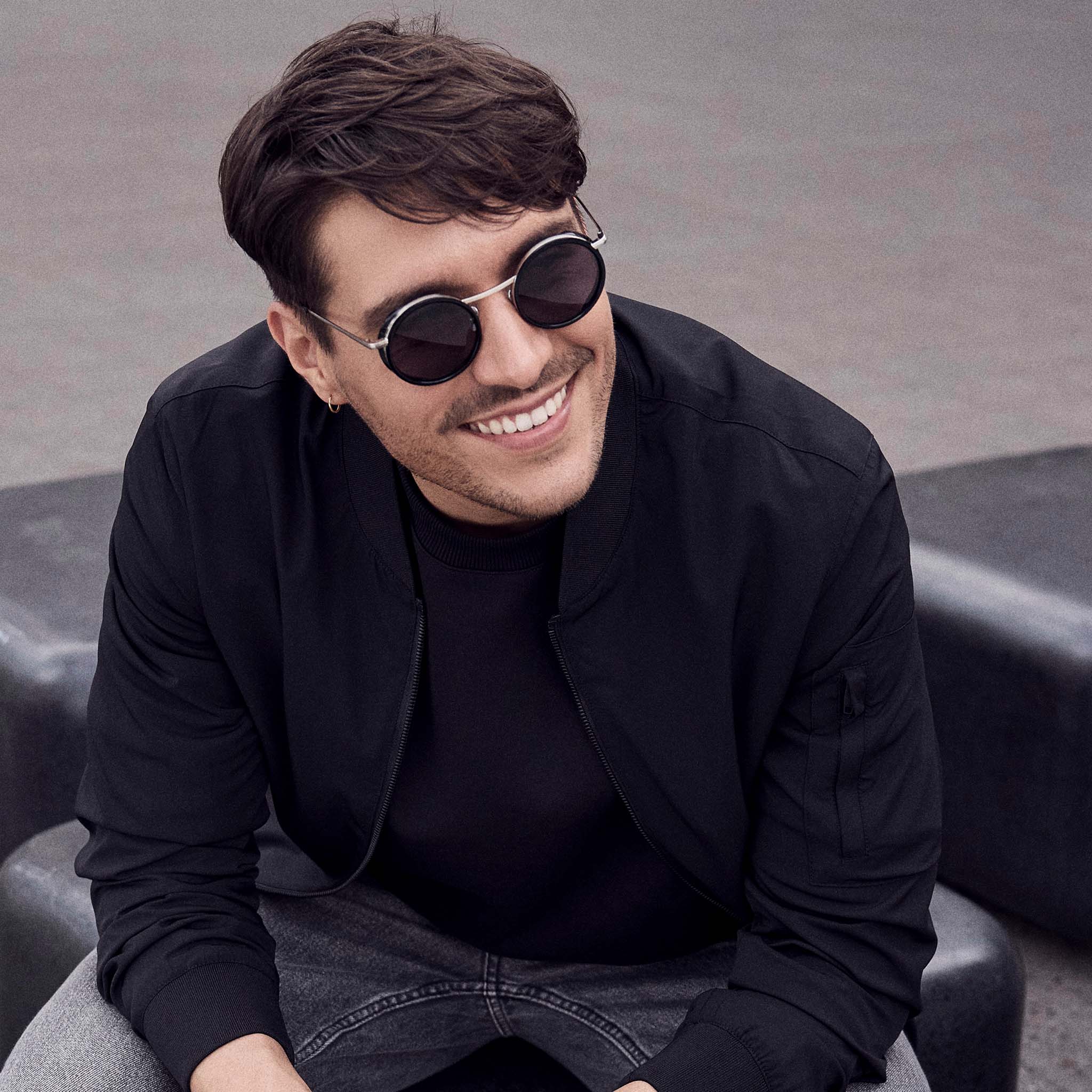lilienthal-berlin-chillwave-silver-black-gray-sonnenbrille image 8