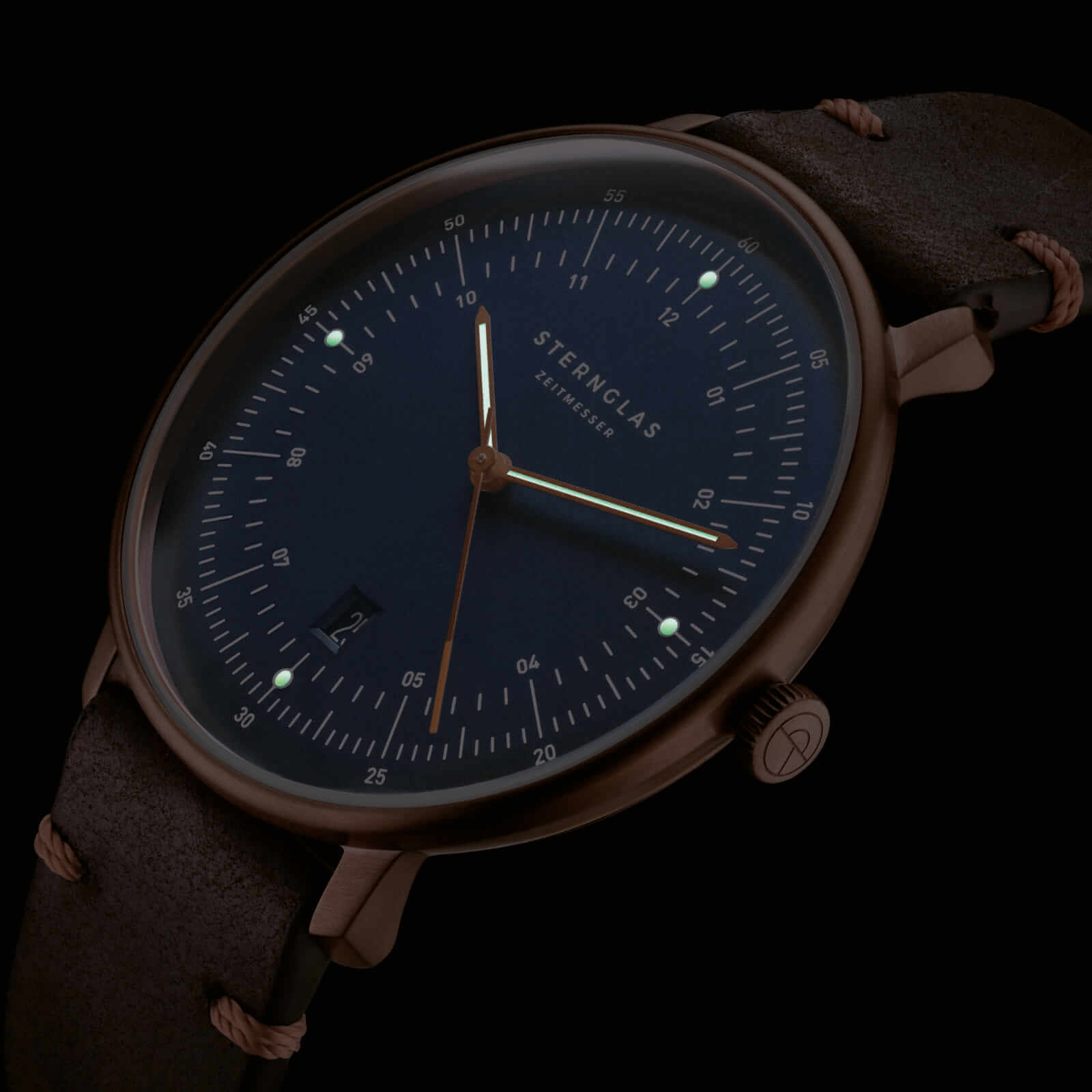 sternglas-hamburg-dunkelblau-bronze-herrenuhr-42-mm image 4