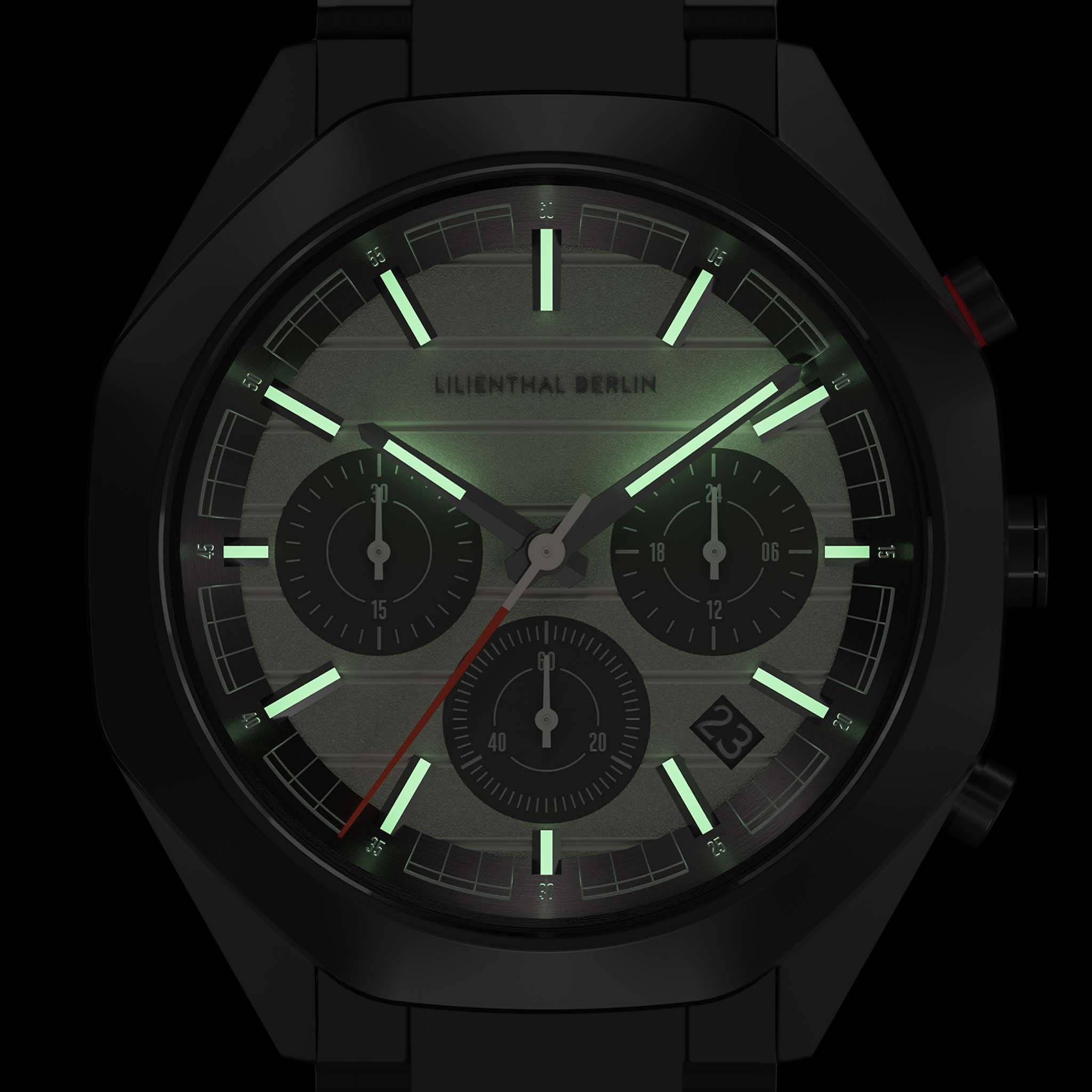 lilienthal-berlin-octachrono-black-sand-octagon-armbanduhr-mit-metallband image 8