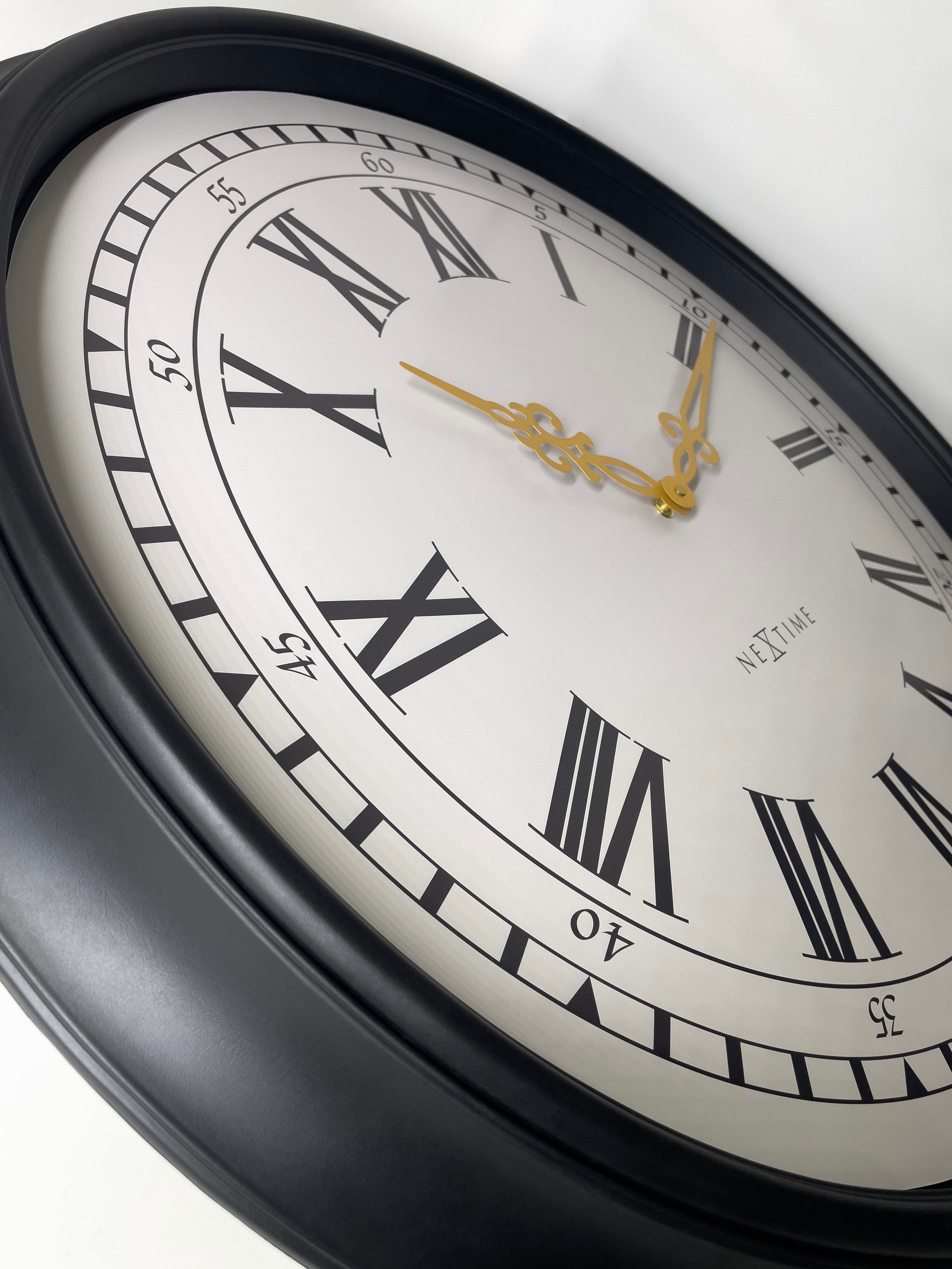 nextime-chopin-large-wanduhr-76cm-schwarz-grau-kunststoff-lautlos image 5