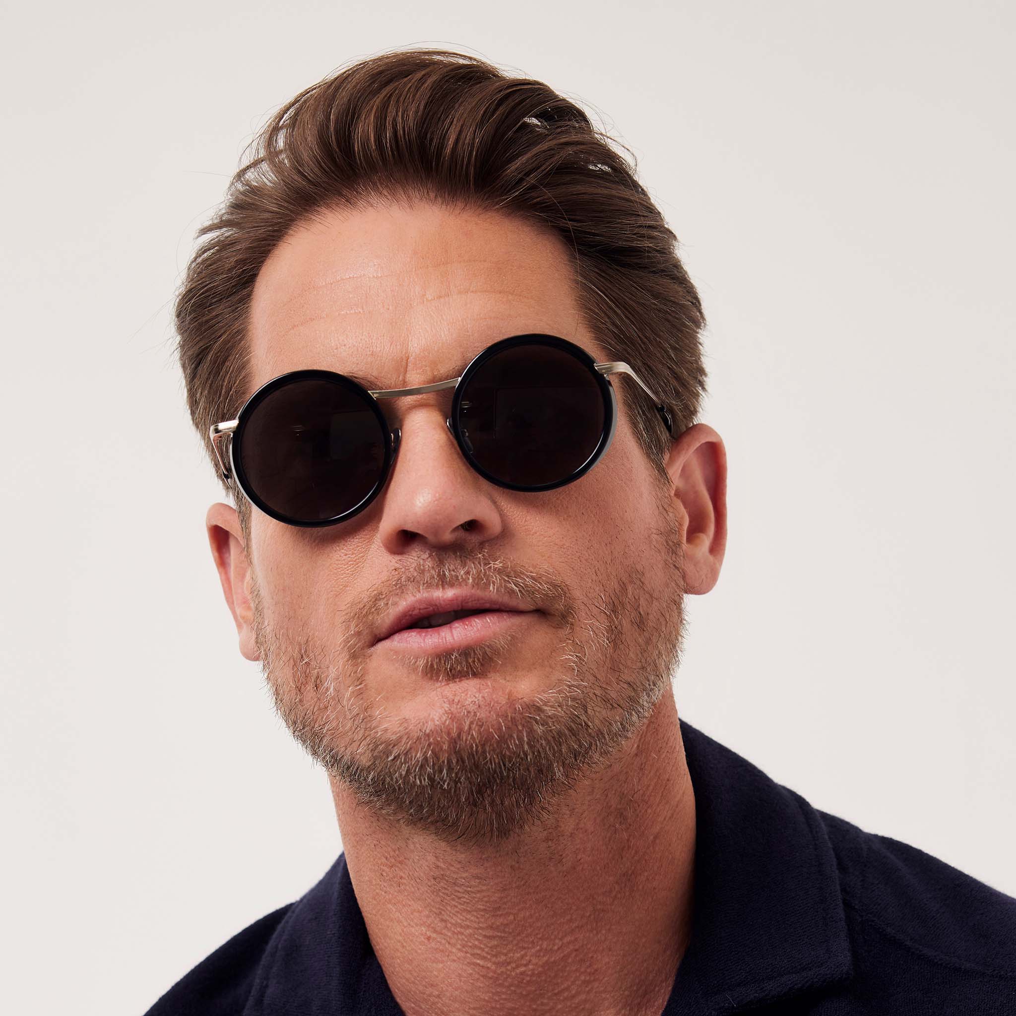 lilienthal-berlin-chillwave-silver-black-gray-sonnenbrille image 3
