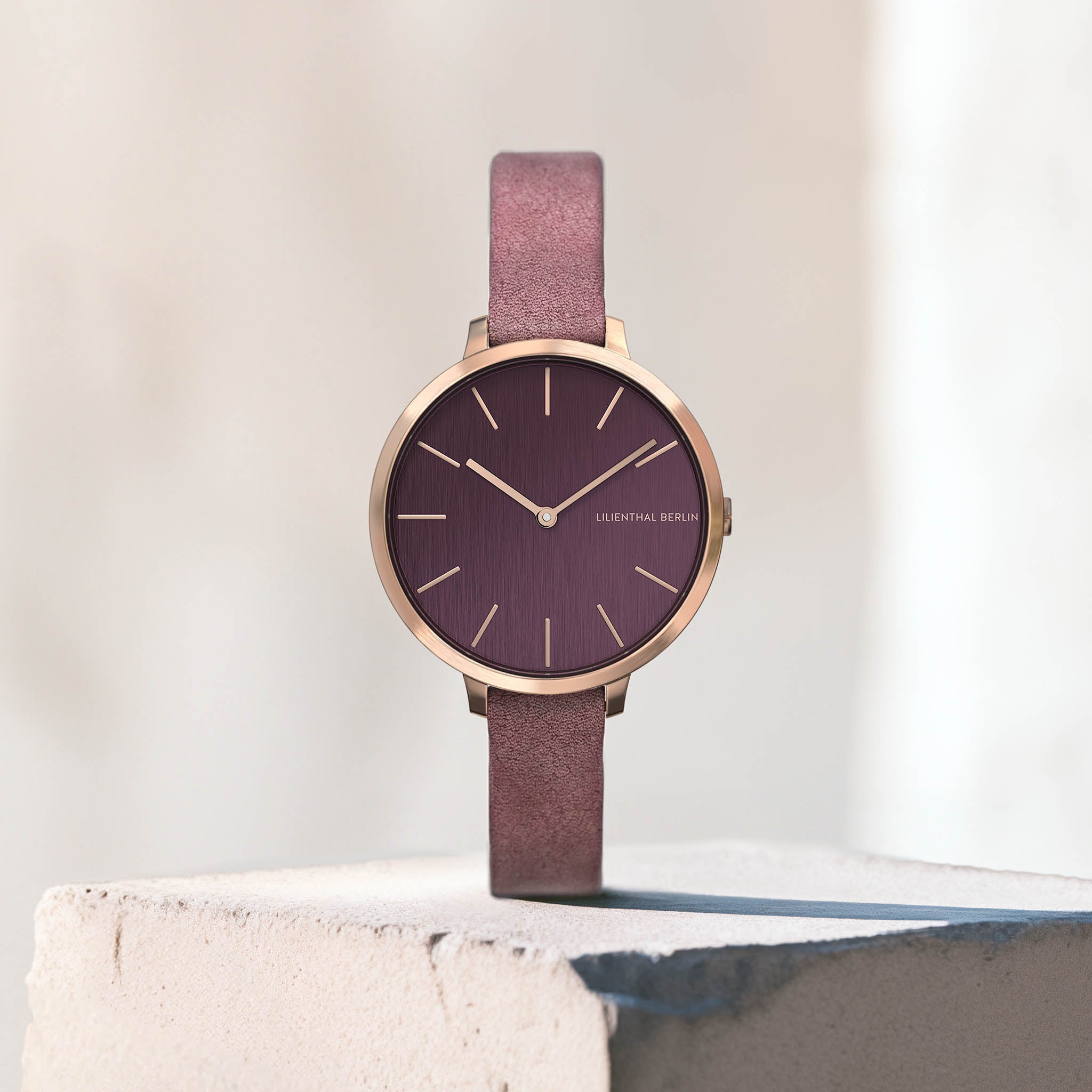 lilienthal-berlin-rosalux-damenuhr-rosegold-burgundy-30-mm image 3