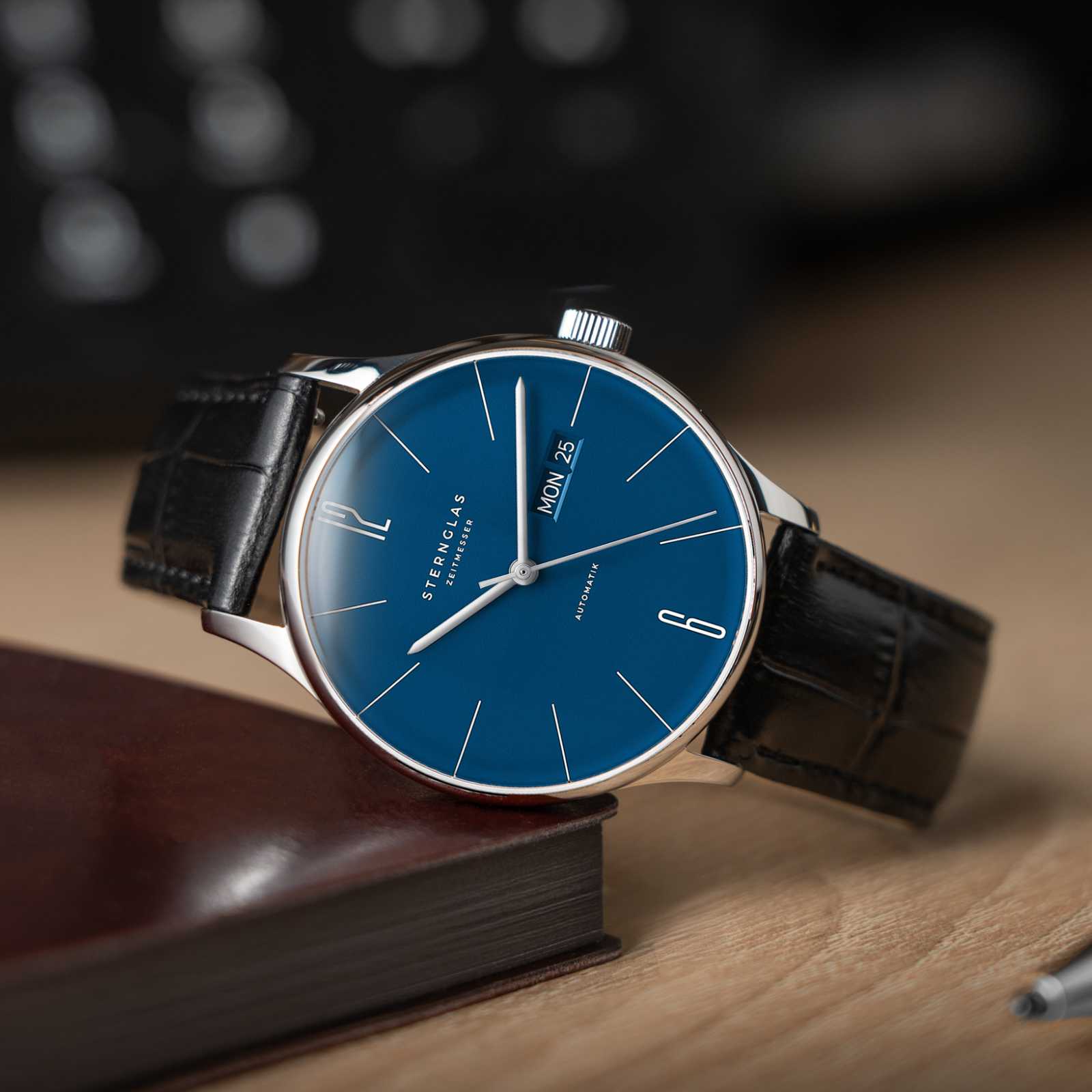 sternglas-berlin-automatik-herrenuhr-mitternachtsblau-38-mm image 4
