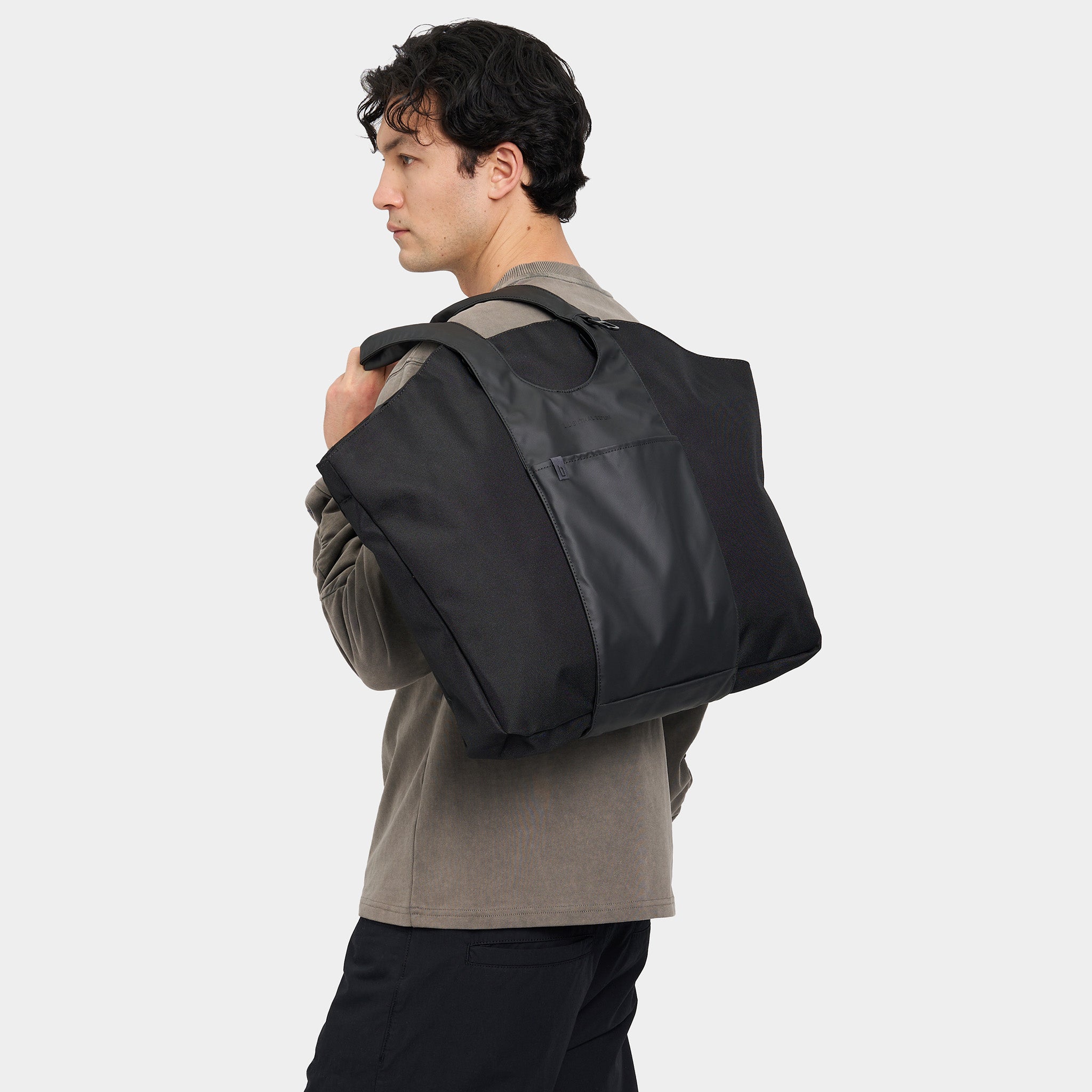 lilienthal-berlin-urbaneer-tote-bag-utility-black image 5
