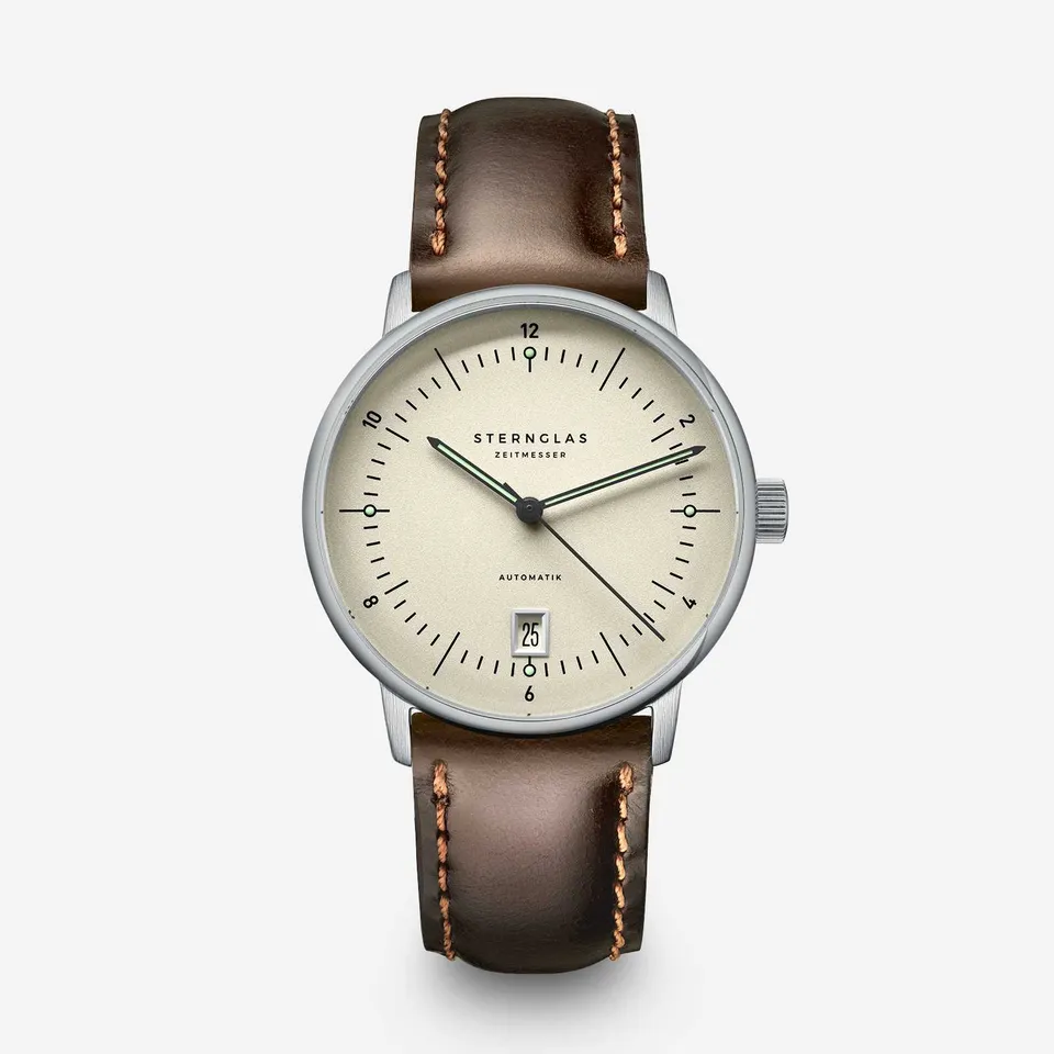 sternglas-naos-pro-automatik-alabaster-38-mm-bauhaus-automatikuhr-mit-saphirglas image 1