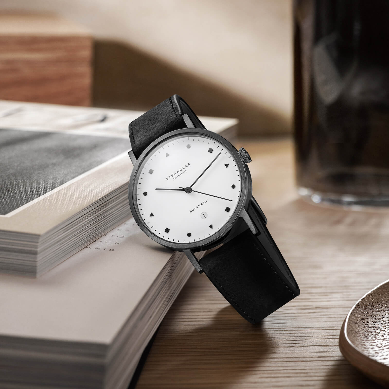 sternglas-zirkel-edition-bauhaus-automatik-40-mm-dlc-limitiert image 8