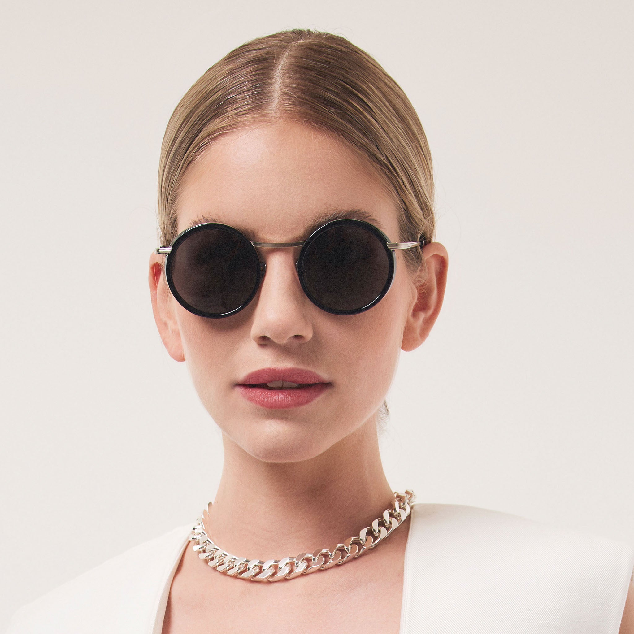 lilienthal-berlin-chillwave-silver-black-gray-sonnenbrille image 4