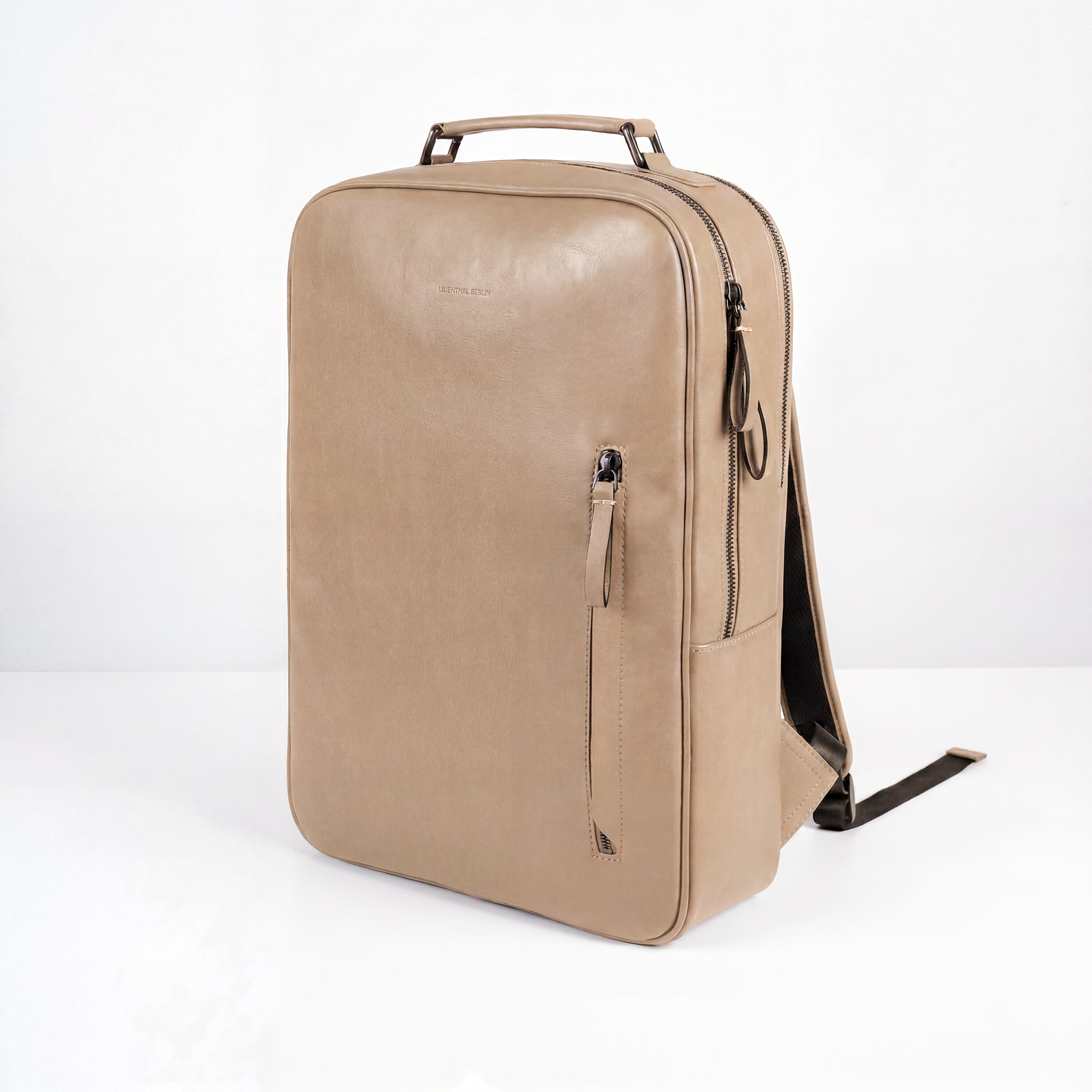 lilienthal-berlin-virtuoso-minimalist-rucksack-12l-sand-kaktusleder image 3