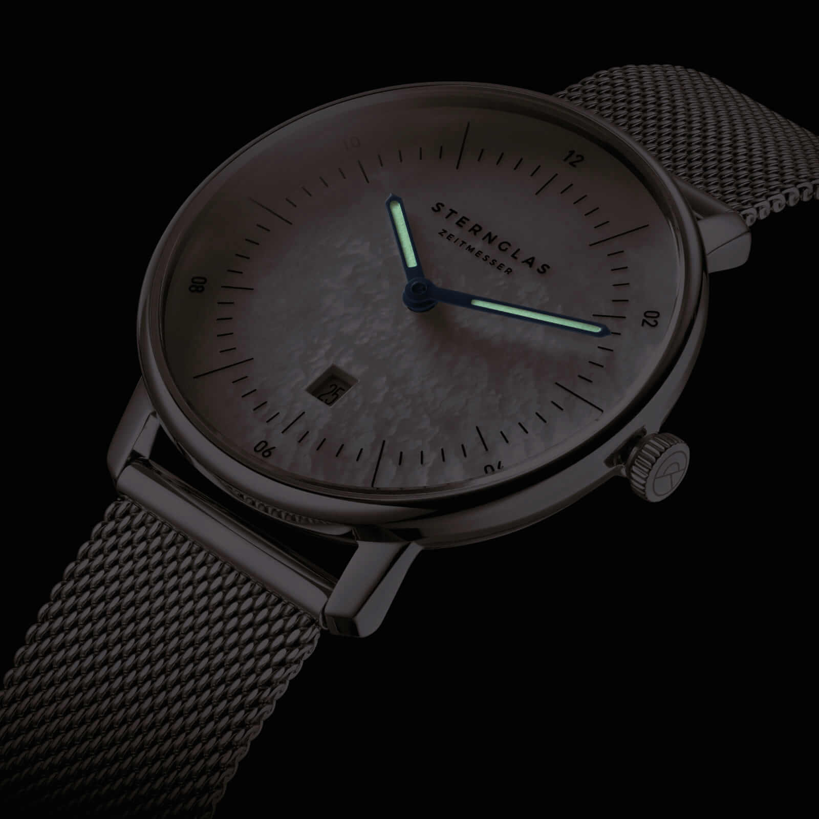 sternglas-naos-xs-edition-perlmutt-damenuhr-wei-33-mm-leder image 6