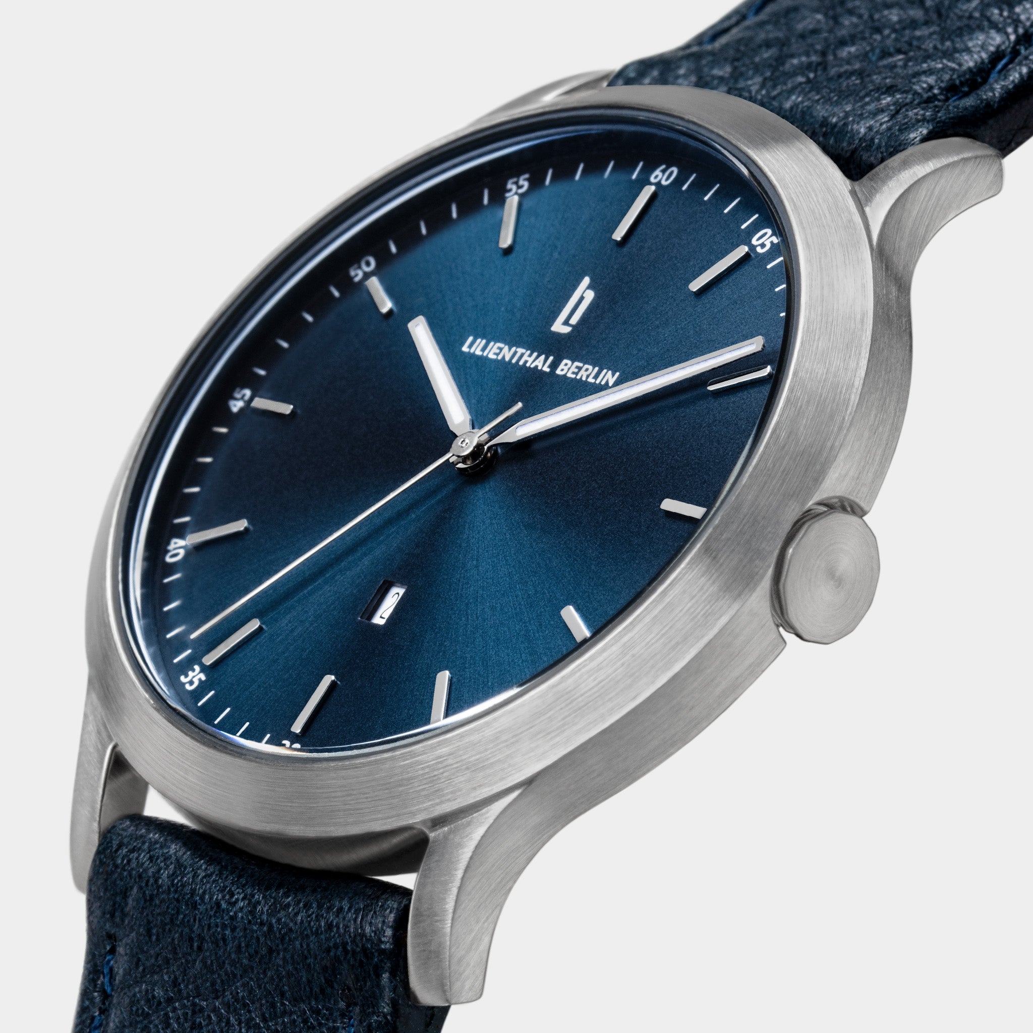 lilienthal-berlin-huxley-silver-blue-armbanduhr-40-mm image 2