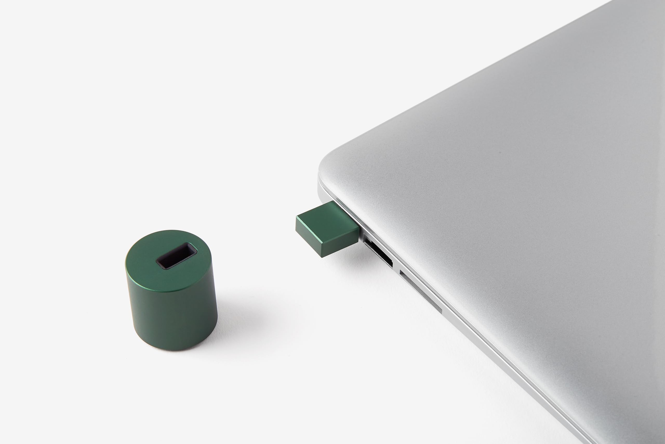 lexon-city-usb-stick-32-gb-dunkelgr-n-aluminium image 8