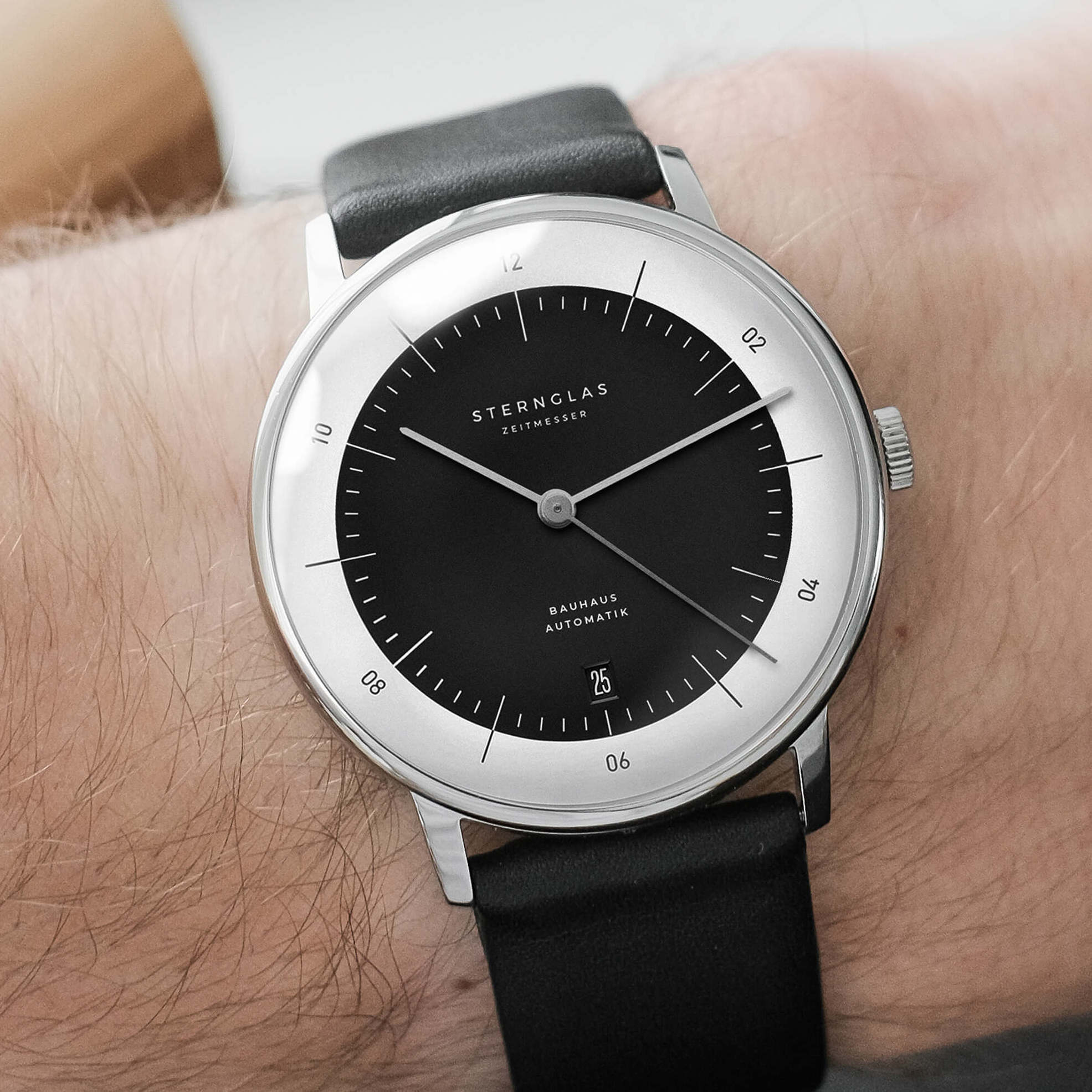 sternglas-naos-automatik-edition-bauhaus-herrenuhr-38-mm image 6