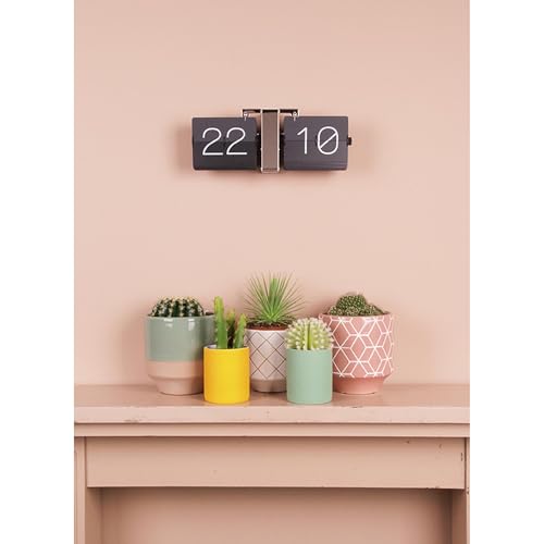 karlsson-flip-clock-no-case-tischuhr-36-cm-schwarz-chrom image 8