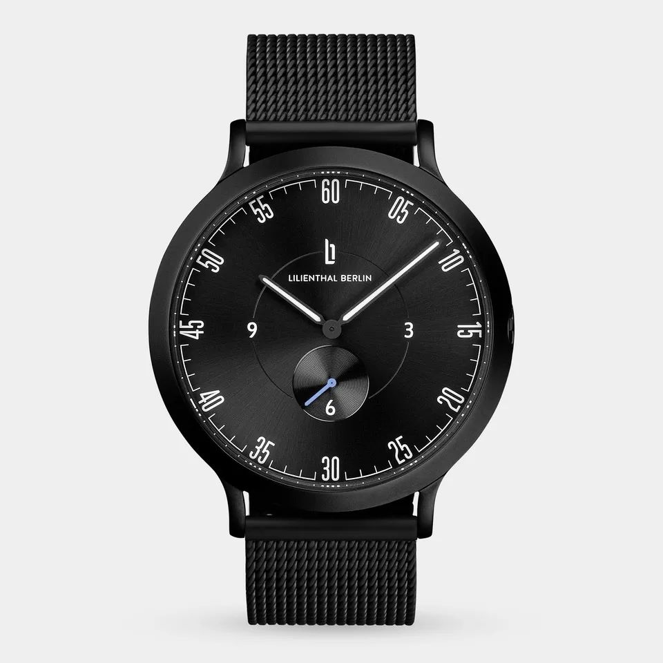 lilienthal-berlin-lilienthal-1-all-black-42-5-mm-quarzuhr-mit-mesh-wechselarmban image 1