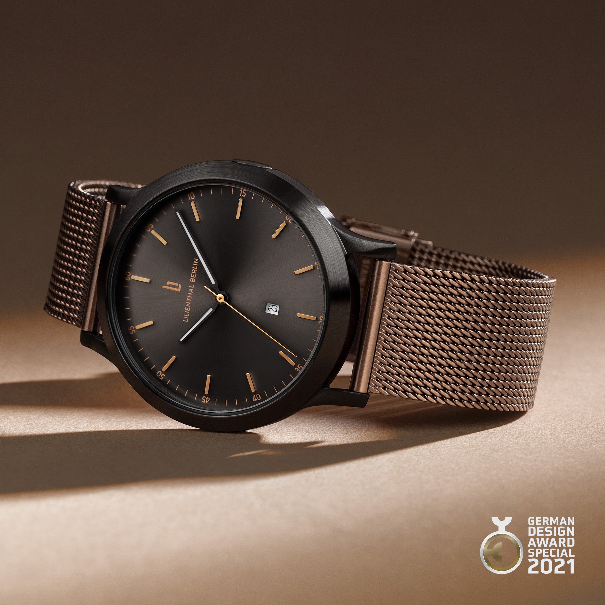 lilienthal-berlin-huxley-armbanduhr-black-bronze-40-mm image 3