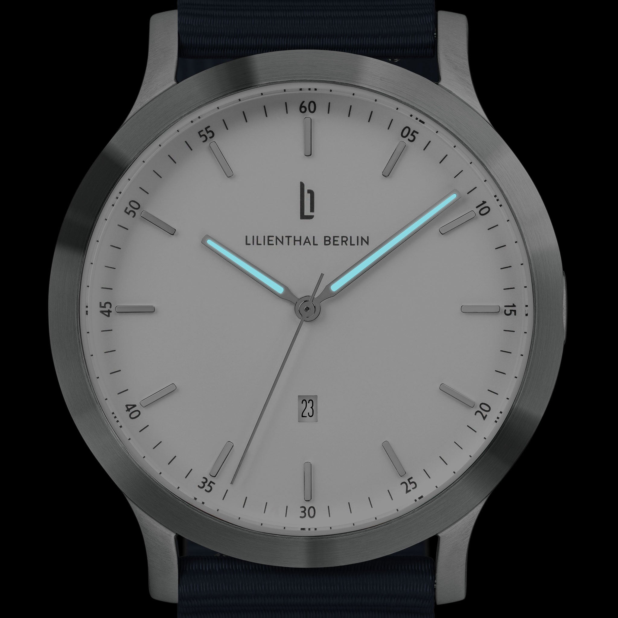 lilienthal-berlin-huxley-uhr-silver-white-sportive-40-mm image 7
