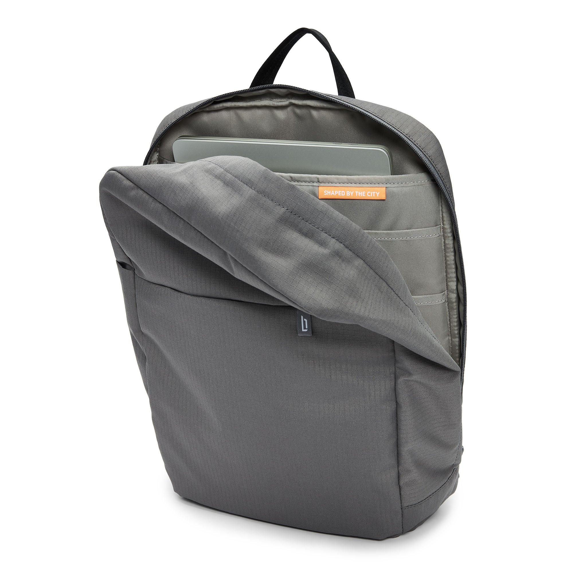lilienthal-berlin-urbaneer-3-in-1-daypack-13-l-charcoal image 2