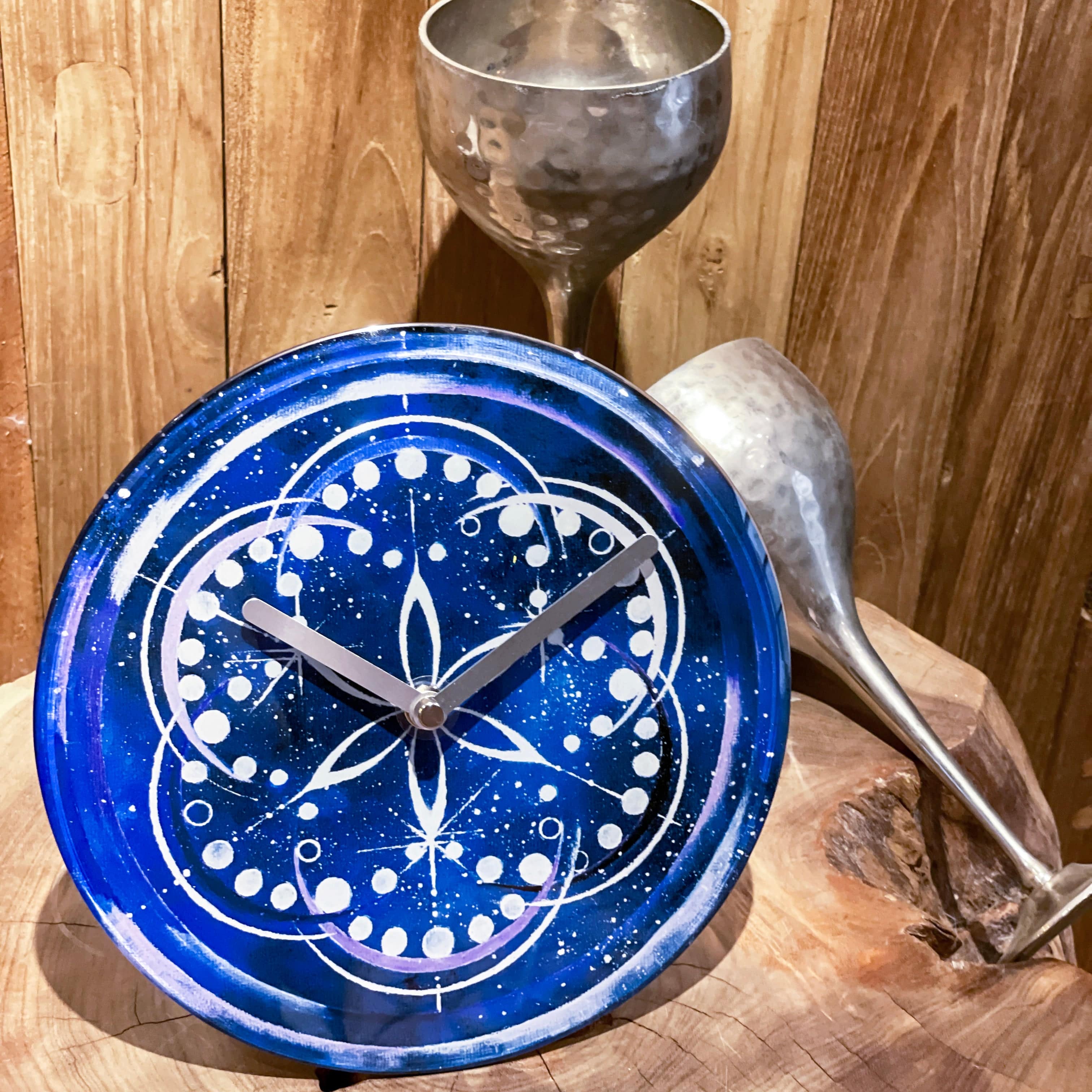nextime-cosmo-table-tisch-wanduhr-20-cm-indigo-geh-rtetes-glas-leise-kosmisches- image 8