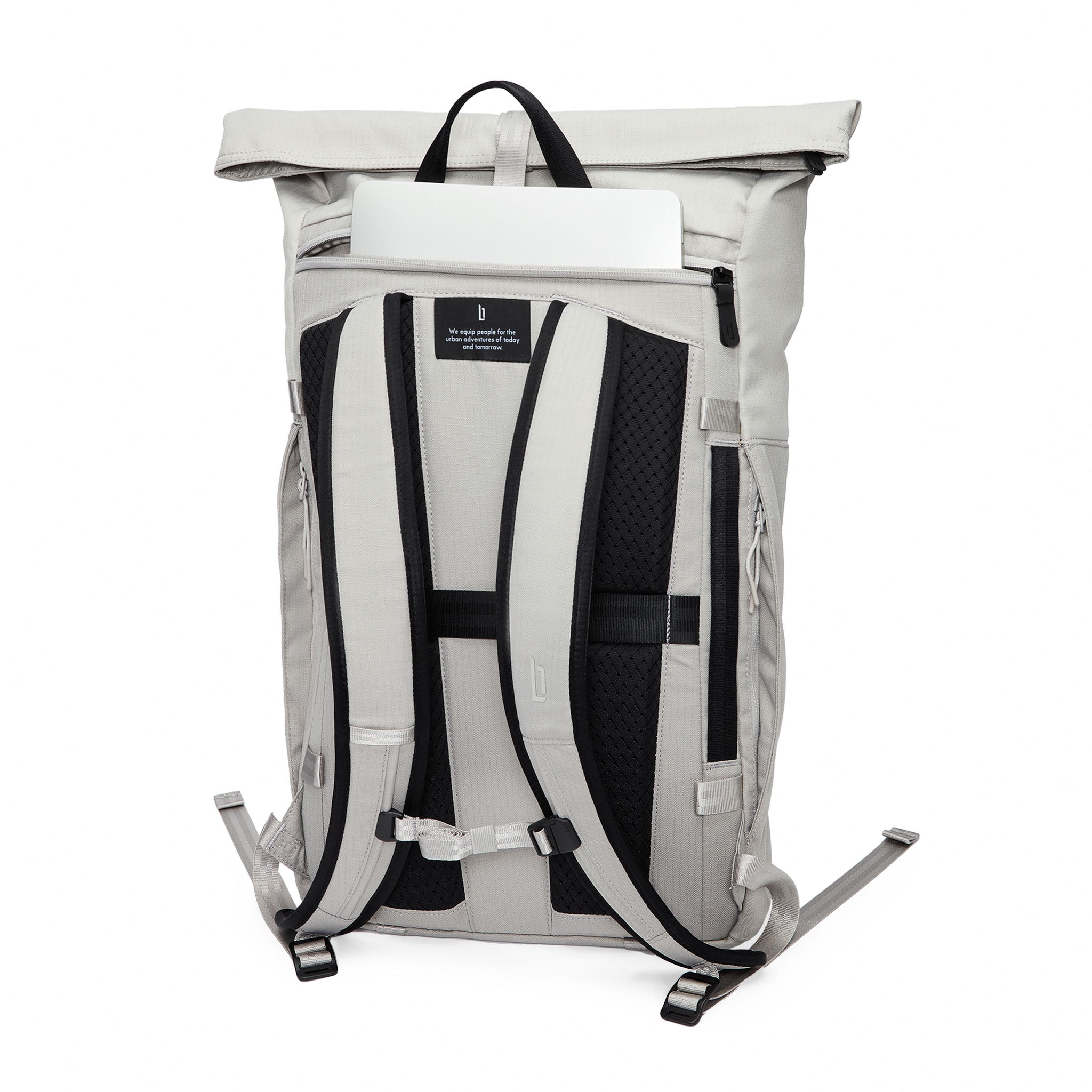 lilienthal-berlin-urbaneer-rolltop-rucksack-chalk image 3