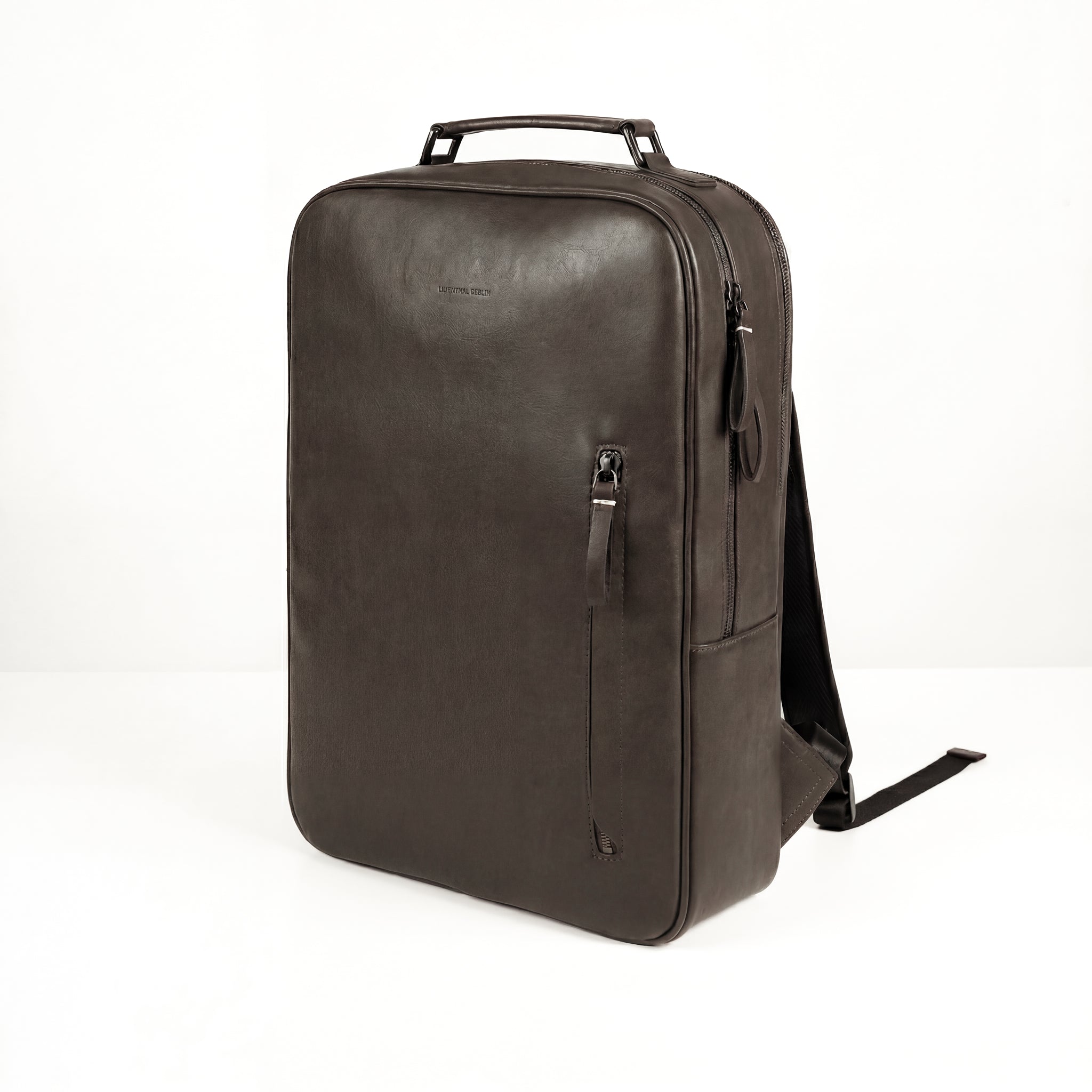 lilienthal-berlin-virtuoso-minimalist-backpack-khaki-12-l-aus-kaktusleder image 3