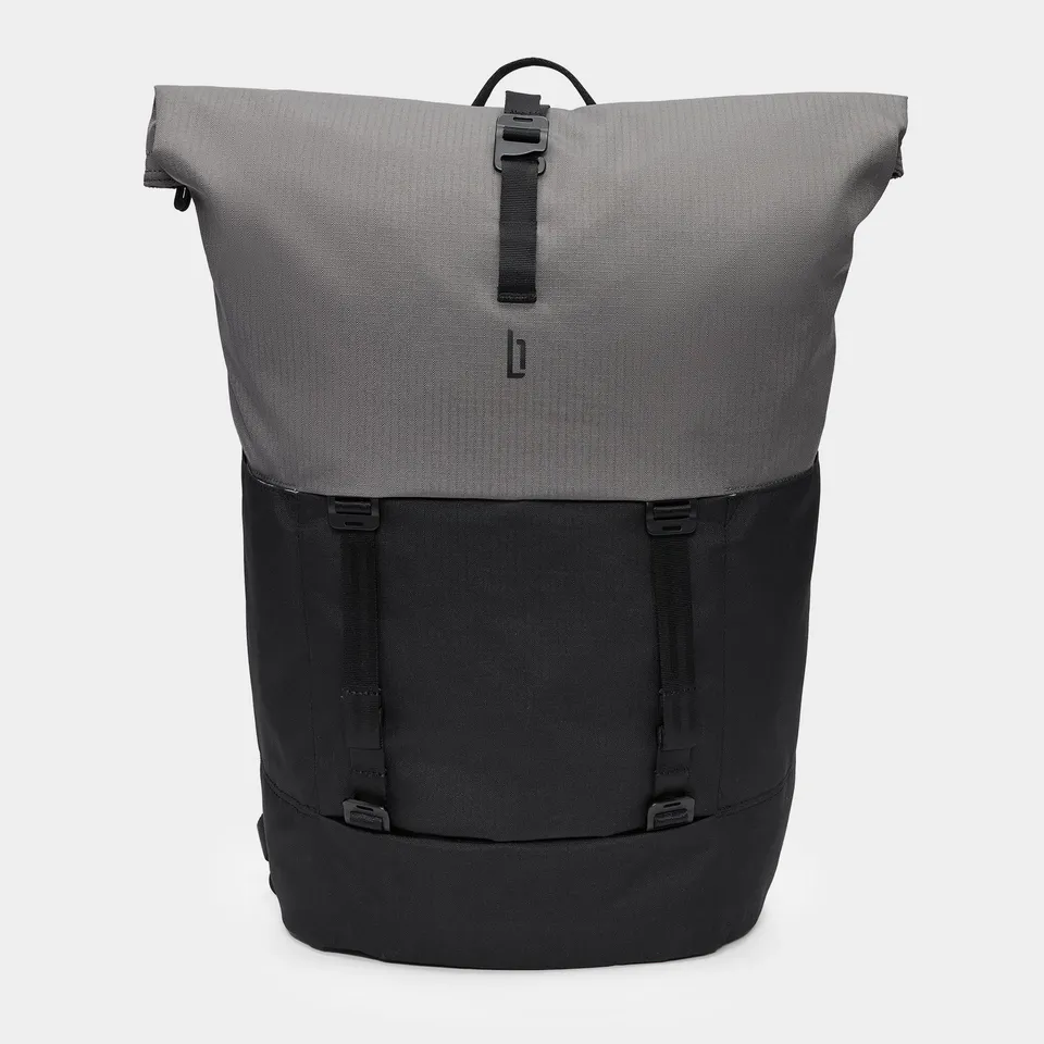 lilienthal-berlin-urbaneer-rolltop-rucksack-charcoal-24-29-l image 1