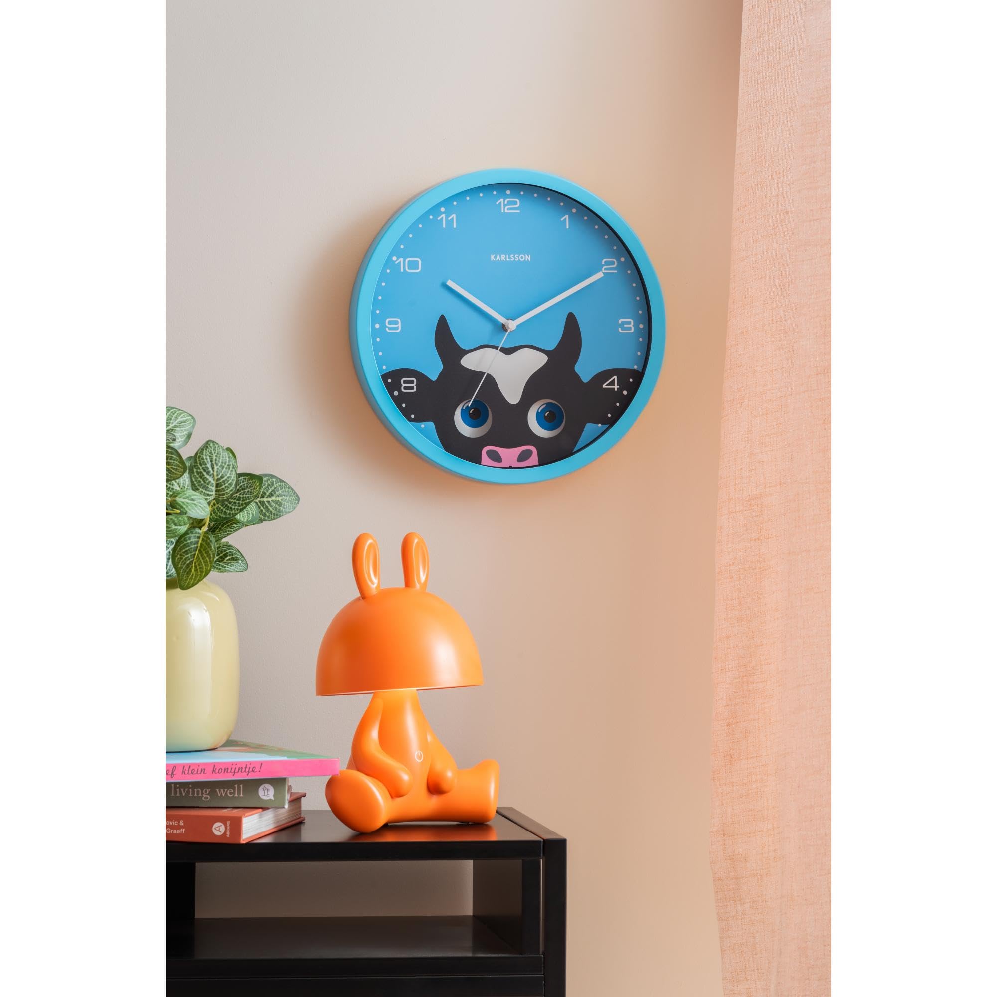 karlsson-peekaboo-cow-wanduhr-blau-30-8x4-5x30-8-cm image 2