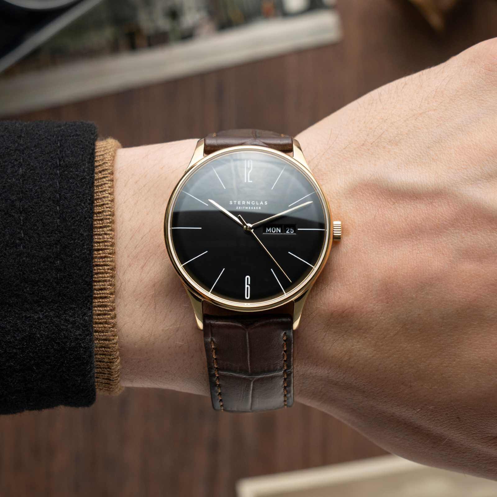 sterngas-berlin-pianoschwarz-unisex-uhr-38-mm-leder image 8