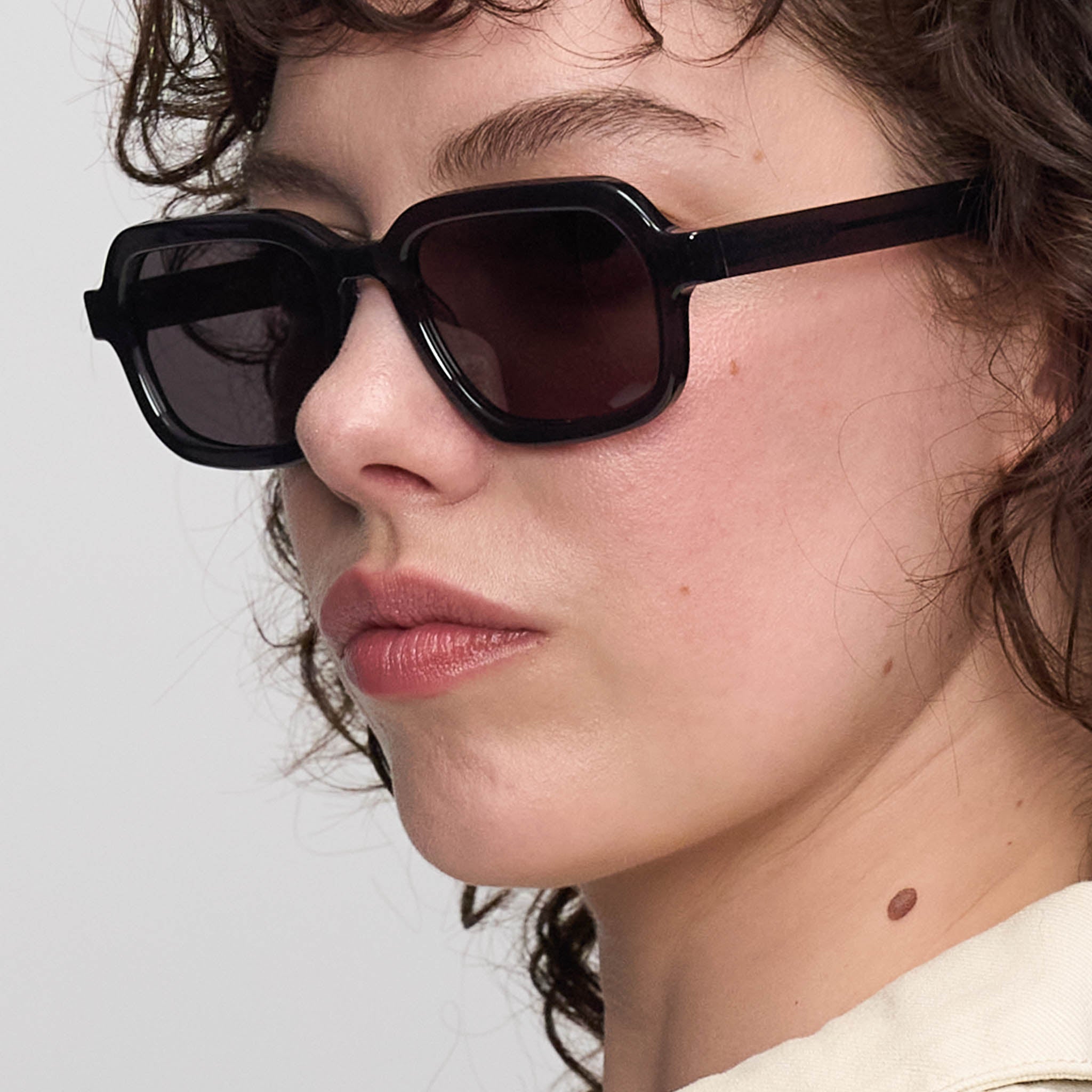 lilienthal-berlin-dreamgaze-ii-anthracite-gray-sonnenbrille-wide-fit image 4
