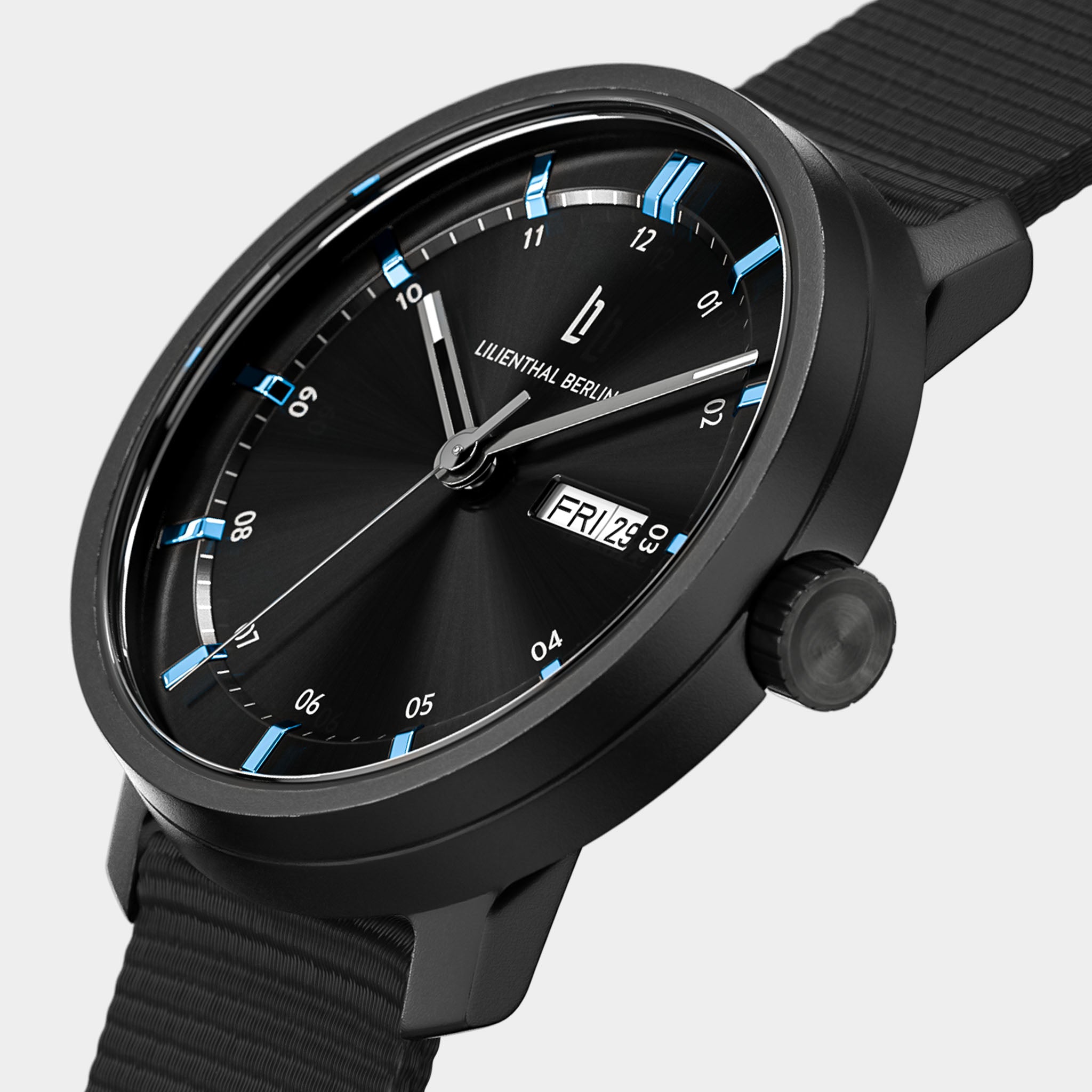 lilienthal-berlin-neolux-day-date-black-blue-automatik-herrenuhr-42-mm image 2