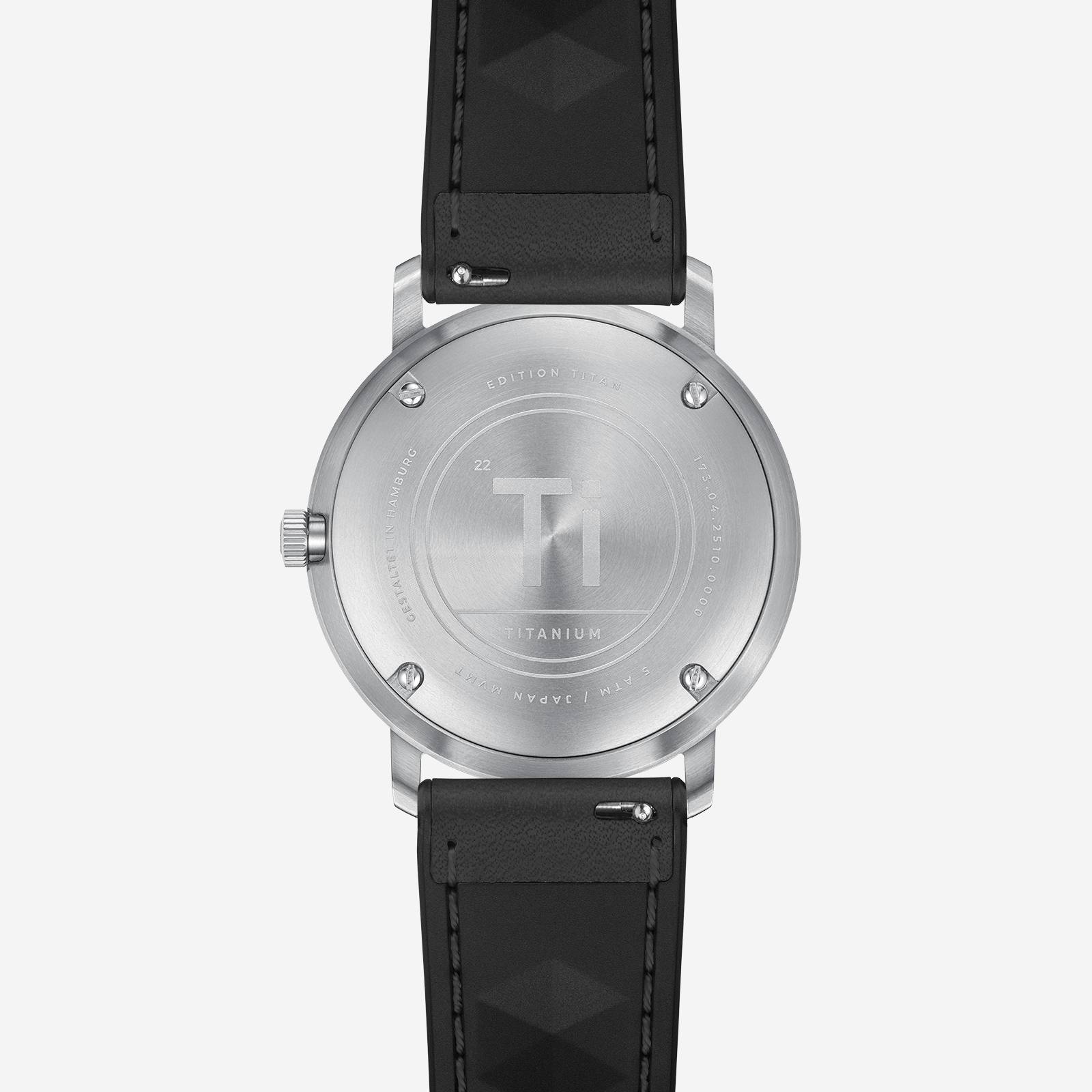 sternglas-naos-solar-edition-titan-sandbraun-silber-38-mm-solaruhr-aus-titan-gra image 7