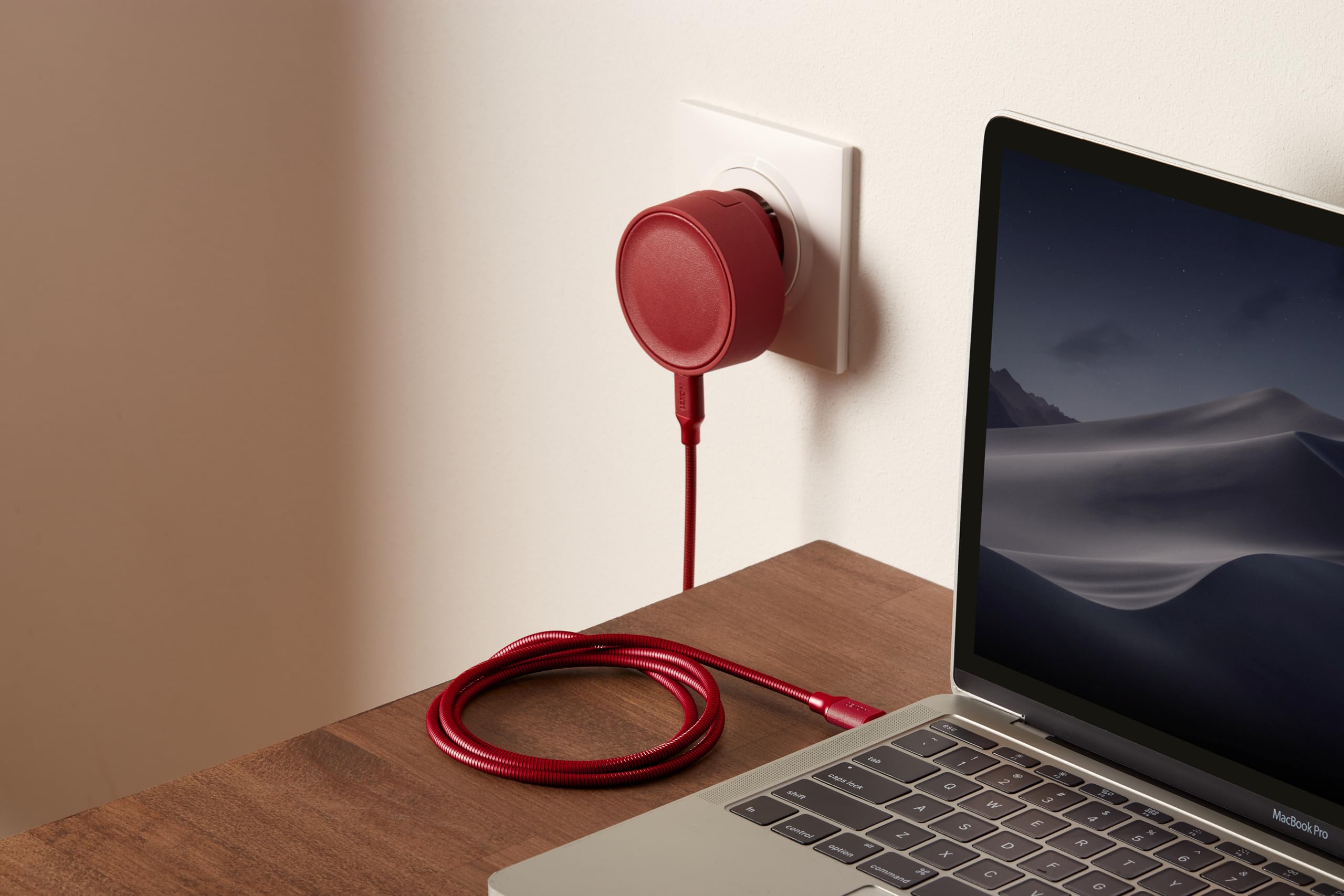 lexon-metali-c-usb-c-lade-und-sync-kabel-100w-1-5m-dunkelrot image 7