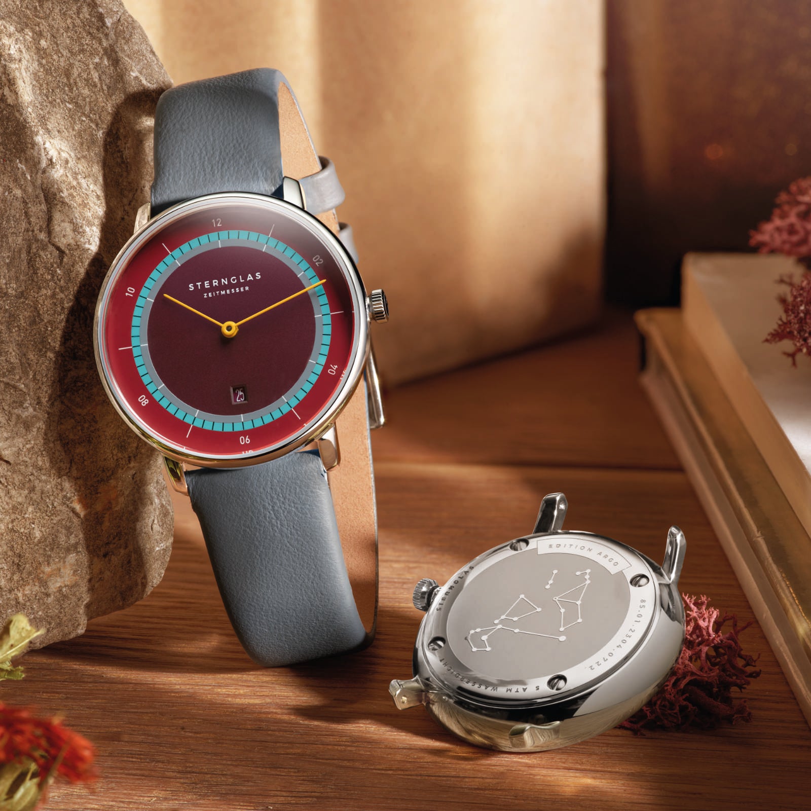sternglas-naos-xs-edition-argo-rot-33mm-damenuhr-mit-saphirglas image 2