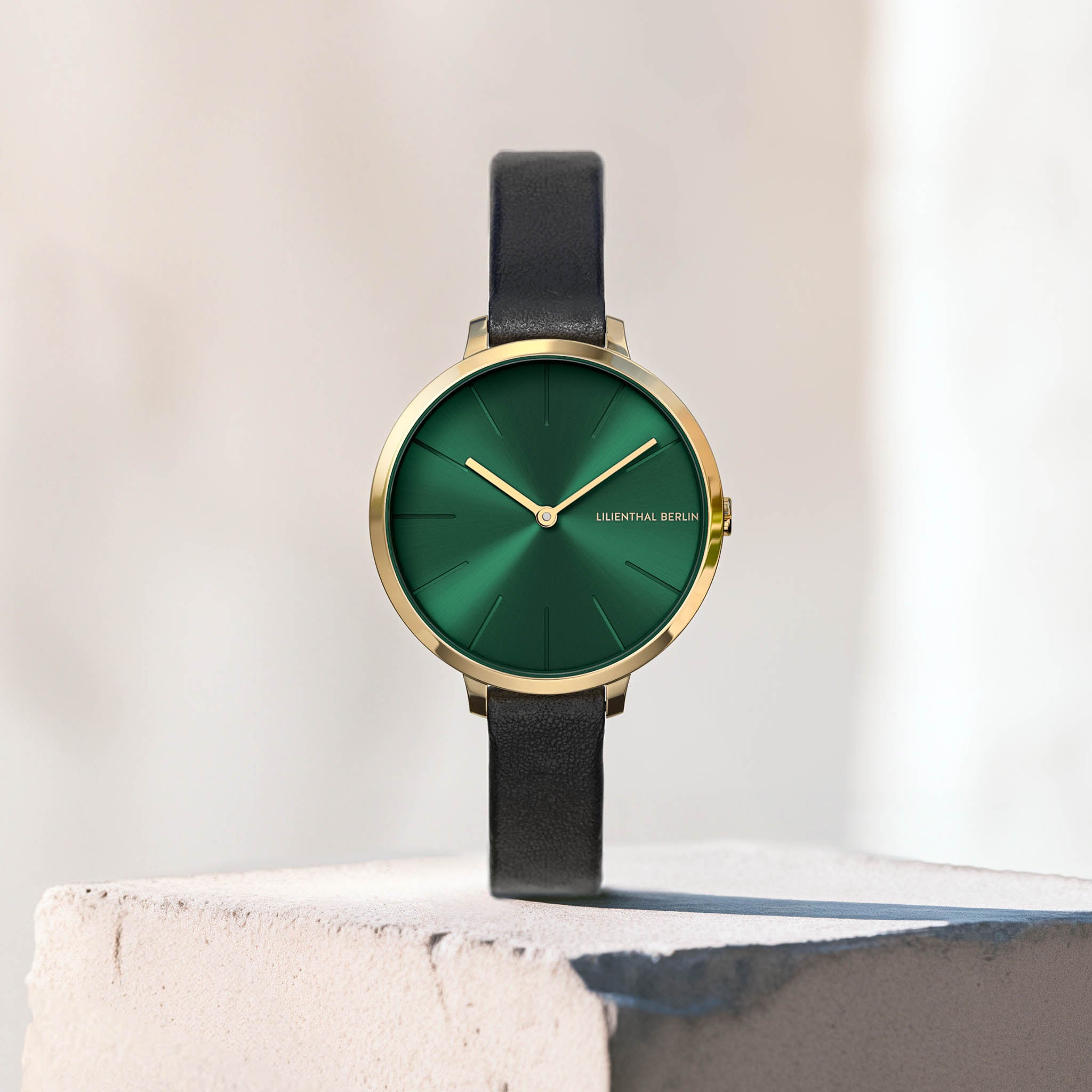 lilienthal-berlin-rosalux-gold-emerald-green-damen-armbanduhr-30-mm image 3