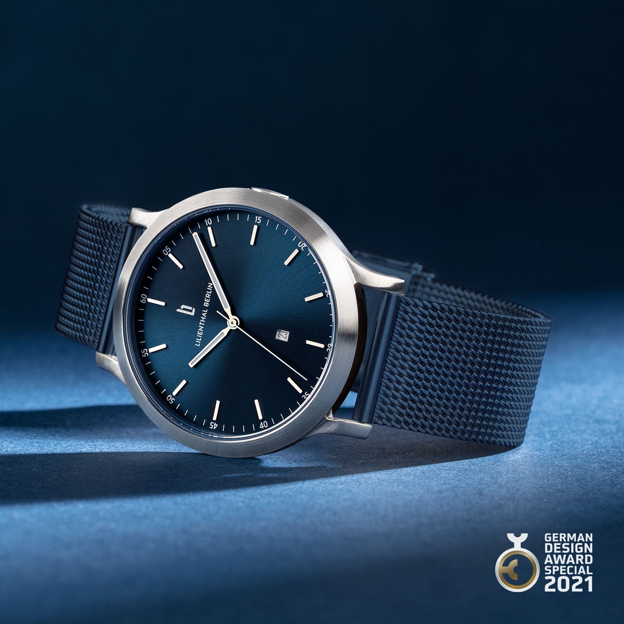 lilienthal-berlin-huxley-silver-blue-armbanduhr-40-mm-bestseller image 3