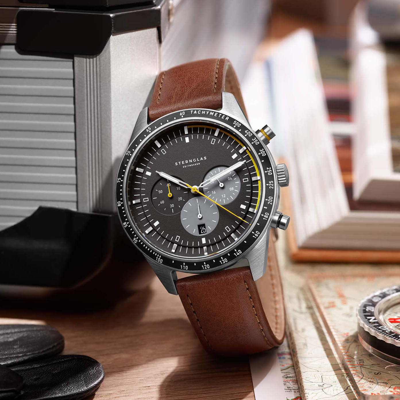 sternglas-tachymeter-chronograph-herrenuhr-schwarz-42-mm image 4