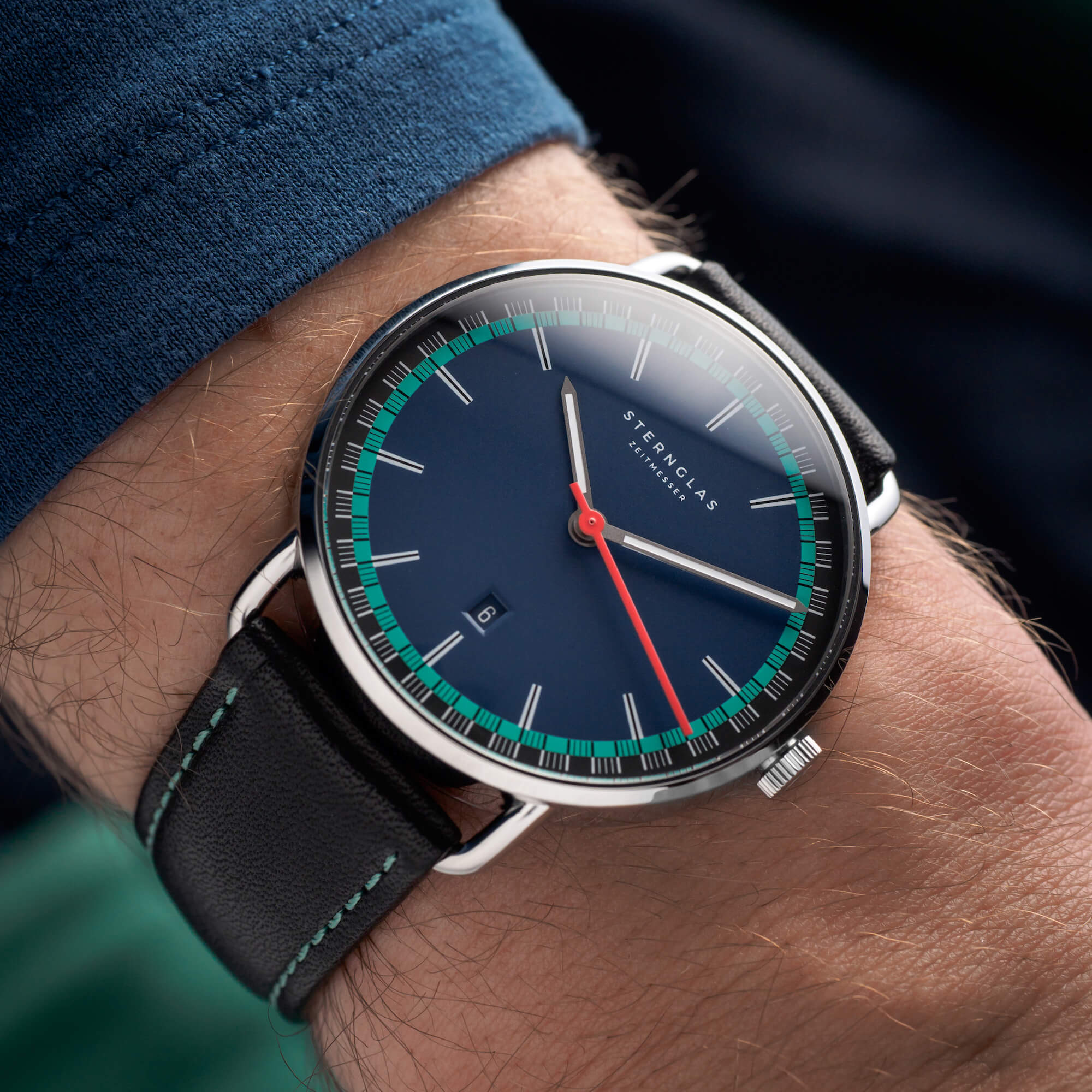 sternglas-levin-quarz-40mm-bauhaus-memphis-design-uhr-unisex image 2