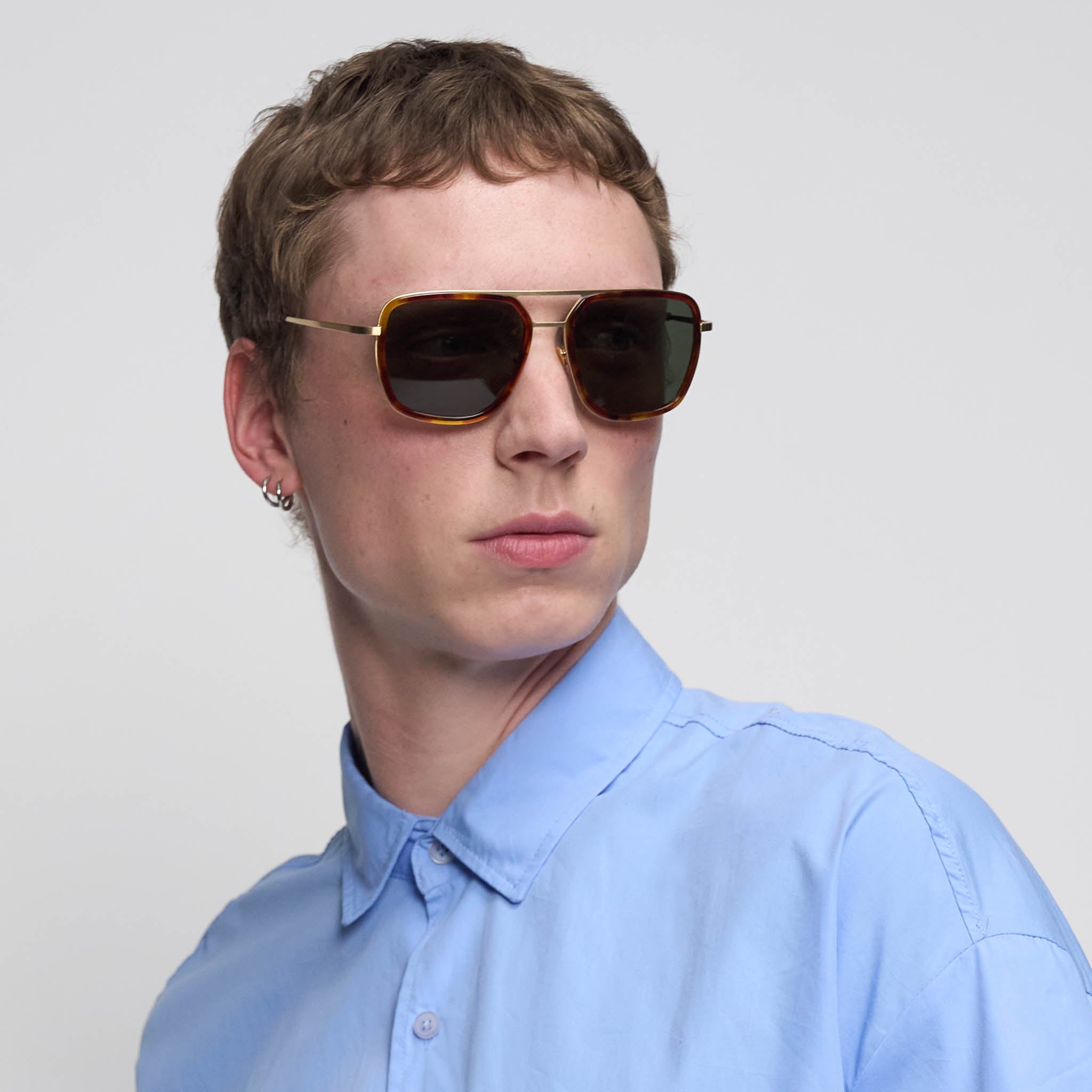 lilienthal-berlin-aero-funk-sonnenbrille-brushed-gold-brown-green image 8