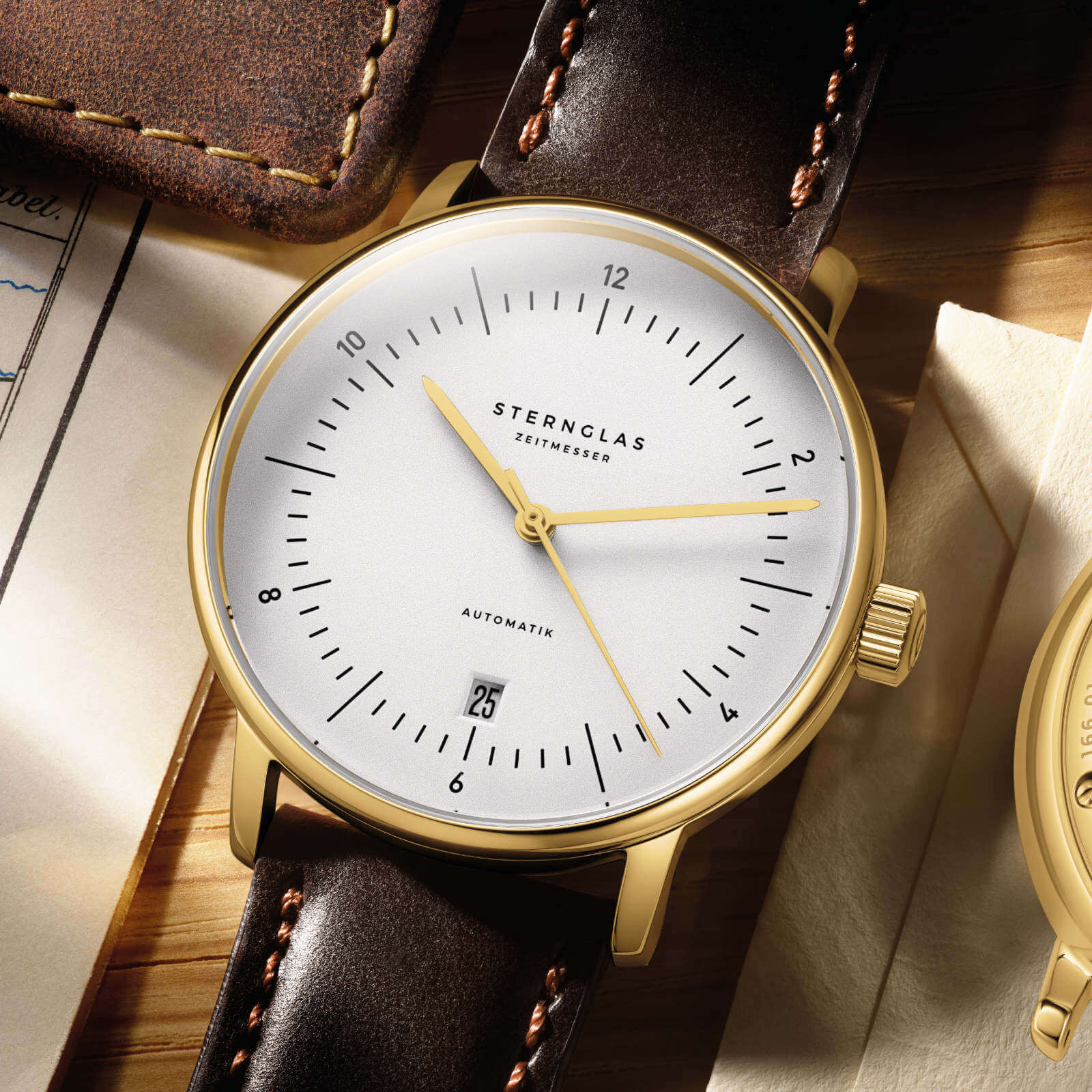 sternglas-naos-automatik-edition-heritage-herrenuhr-38-mm-gold image 4